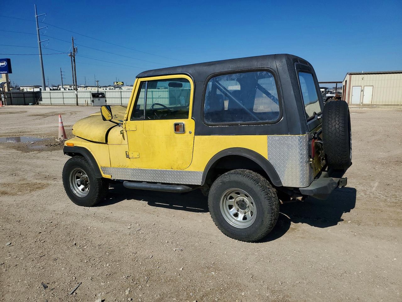 1985 Jeep Jeep Cj7 Yellow vin: 1JCCF87E2FT103809