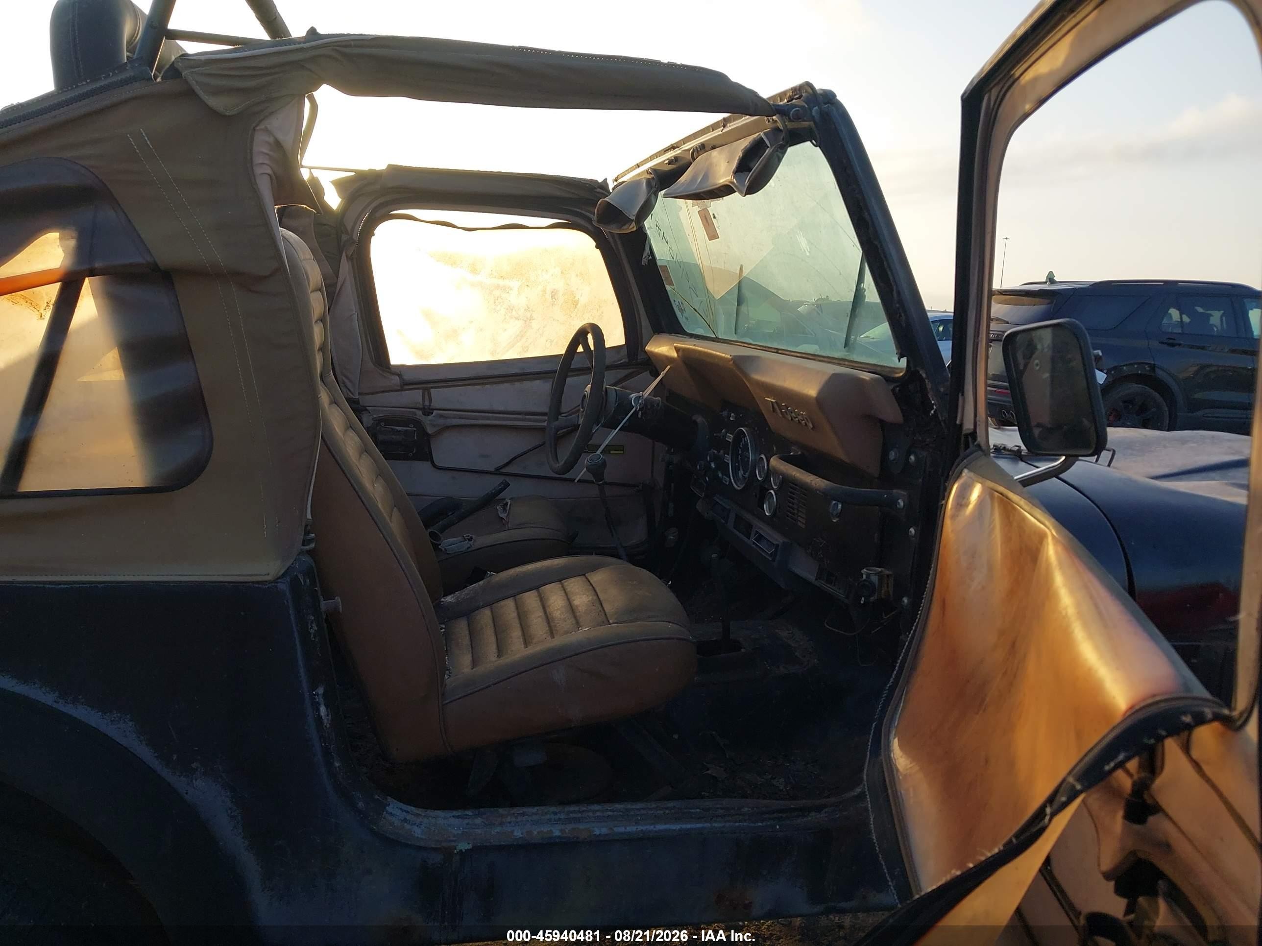 1986 Jeep Jeep Cj7 Black vin: 1JCCF87E5GT114305
