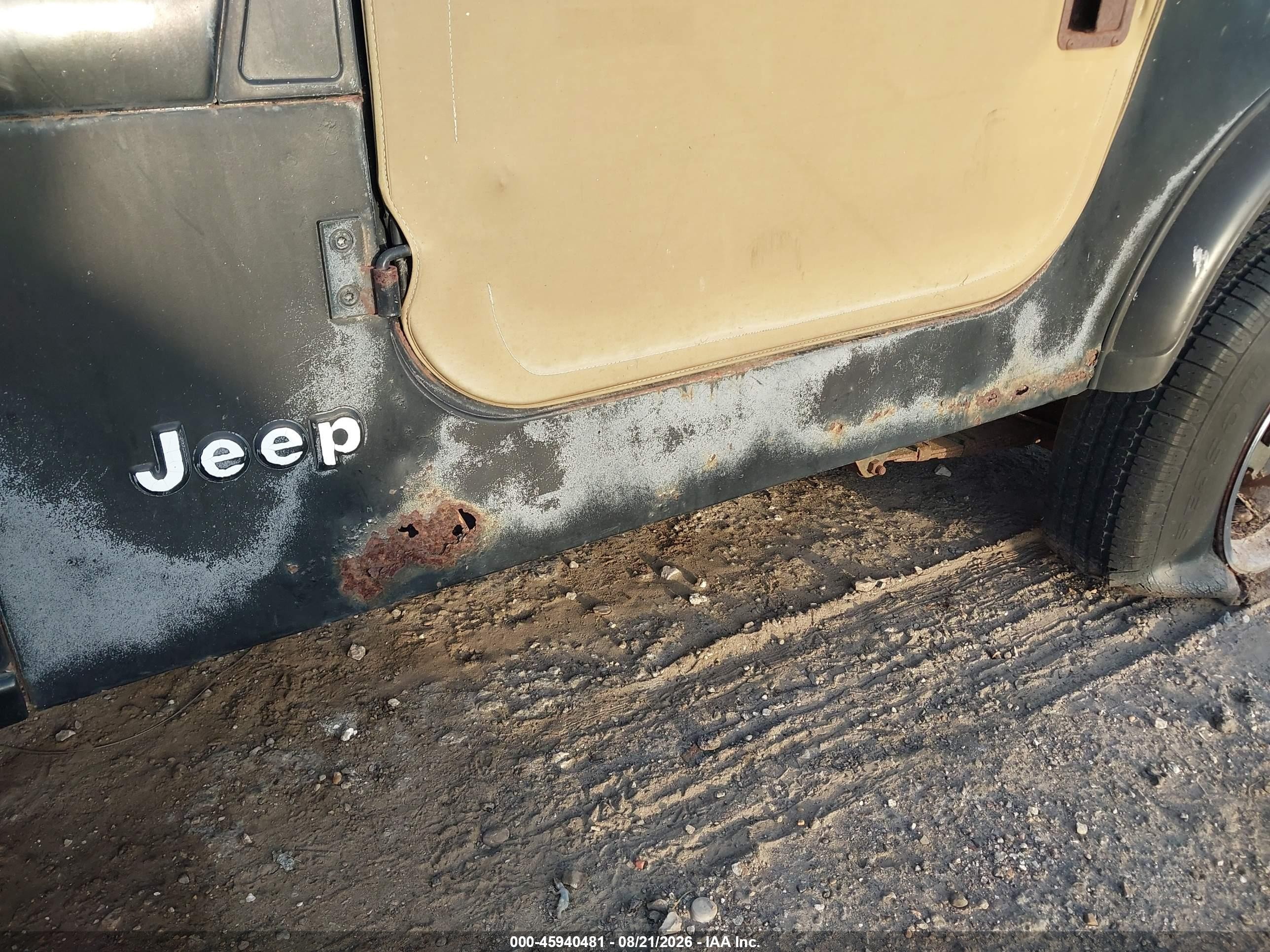 1986 Jeep Jeep Cj7 Black vin: 1JCCF87E5GT114305