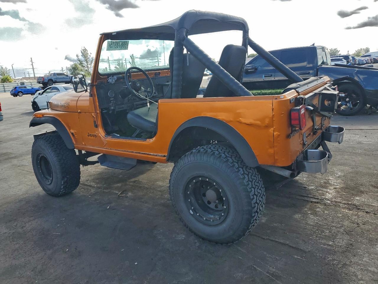 1985 Jeep Jeep Cj7 Orange vin: 1JCCF87EXFT185045