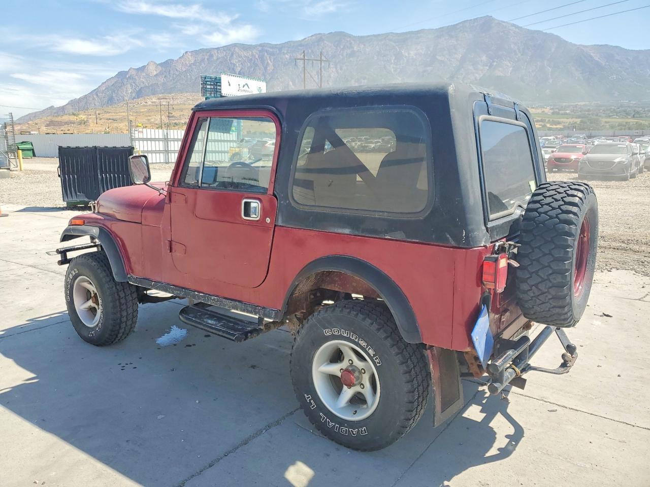 1984 Jeep Jeep Cj7 Two Tone vin: 1JCCM87E1ET066210