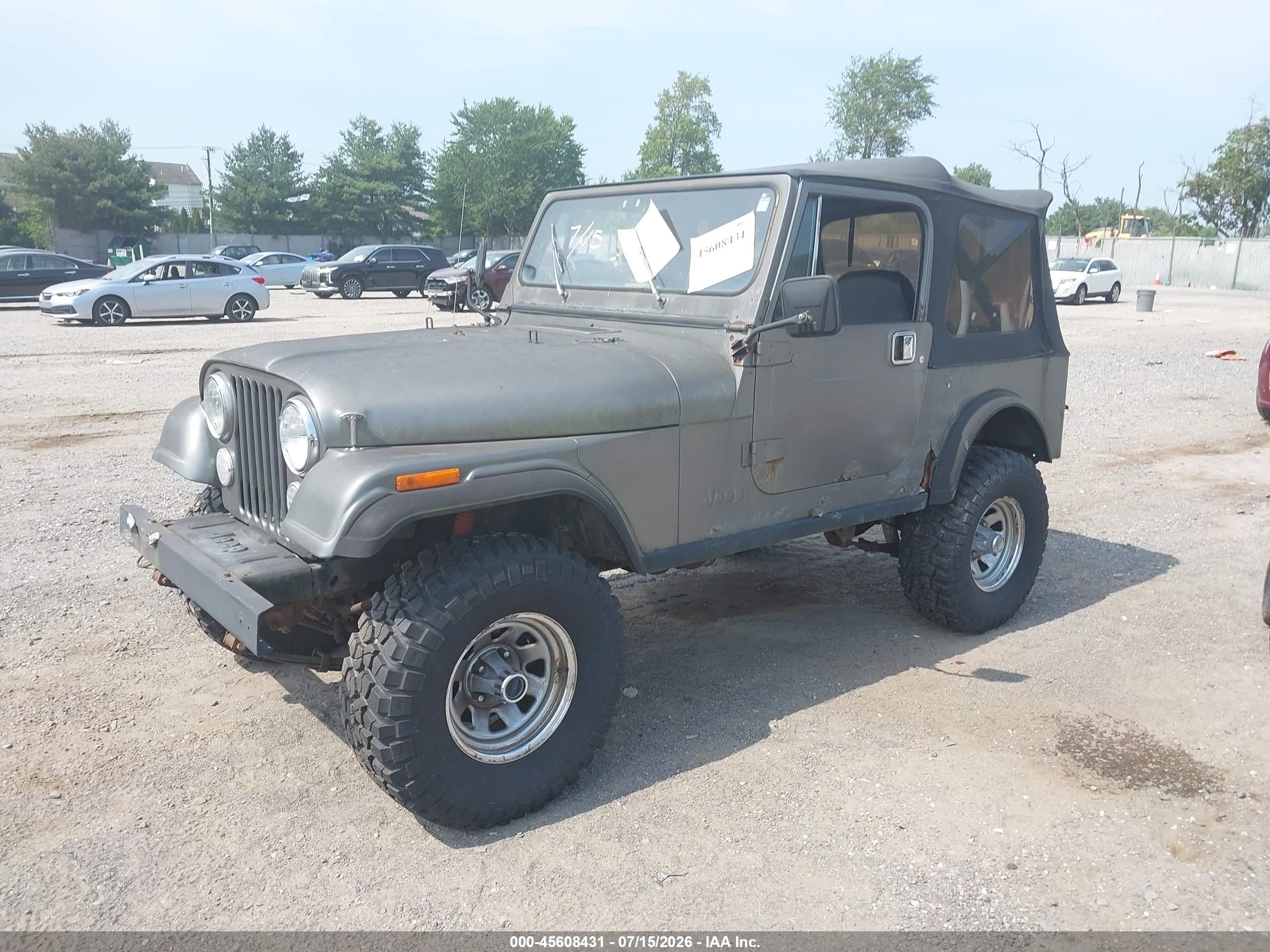 1986 Jeep Jeep Cj7 Gray vin: 1JCCM87E2GT065795