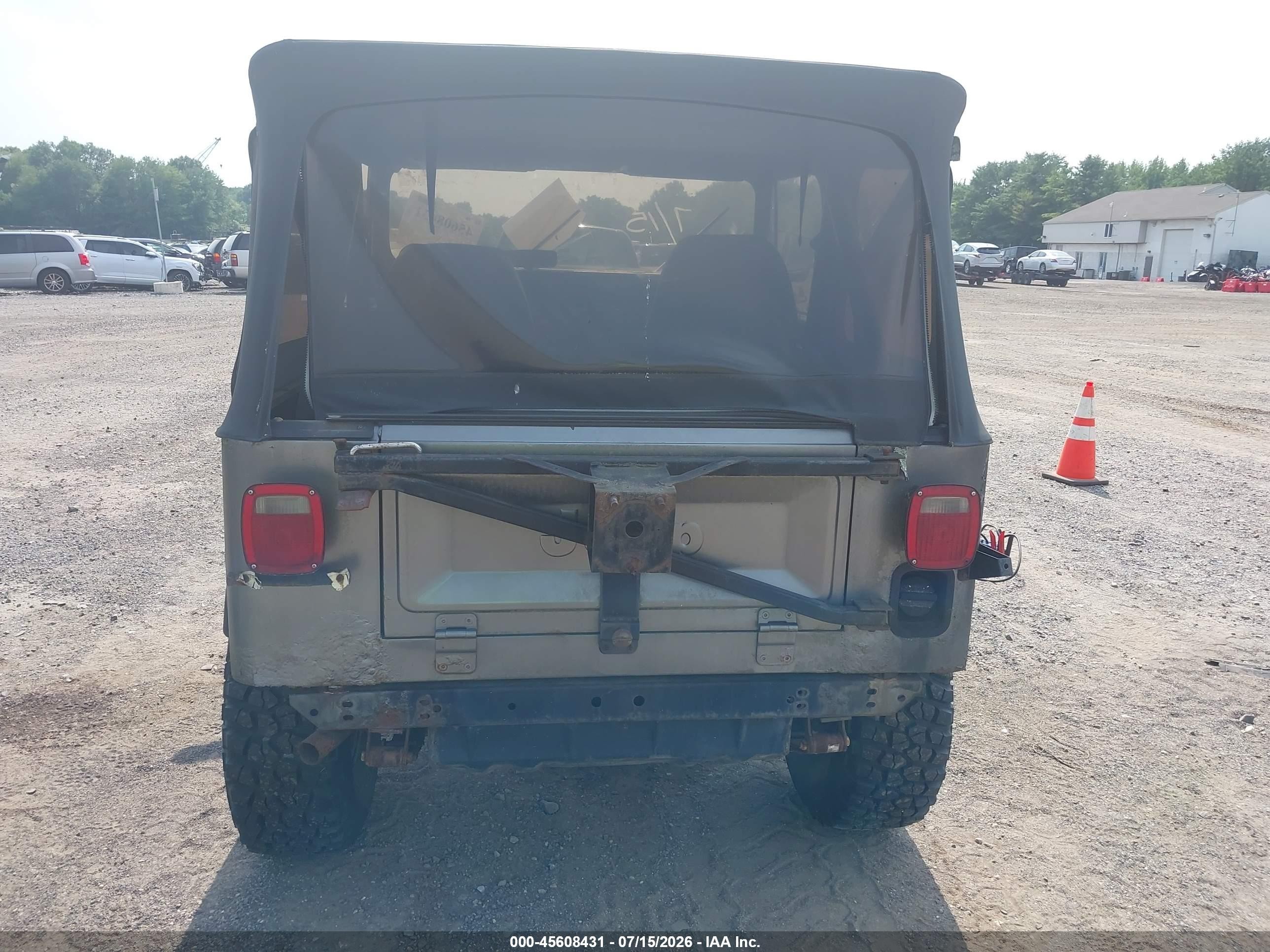1986 Jeep Jeep Cj7 Gray vin: 1JCCM87E2GT065795