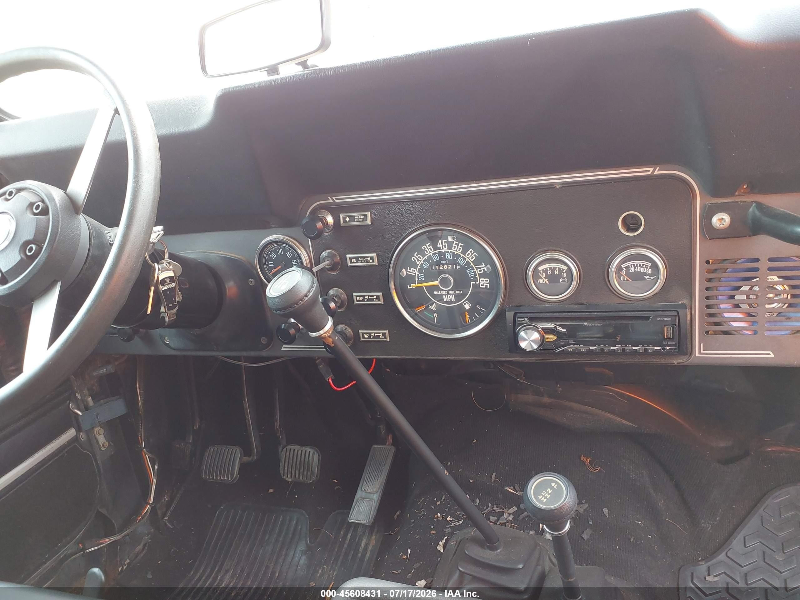 1986 Jeep Jeep Cj7 Gray vin: 1JCCM87E2GT065795