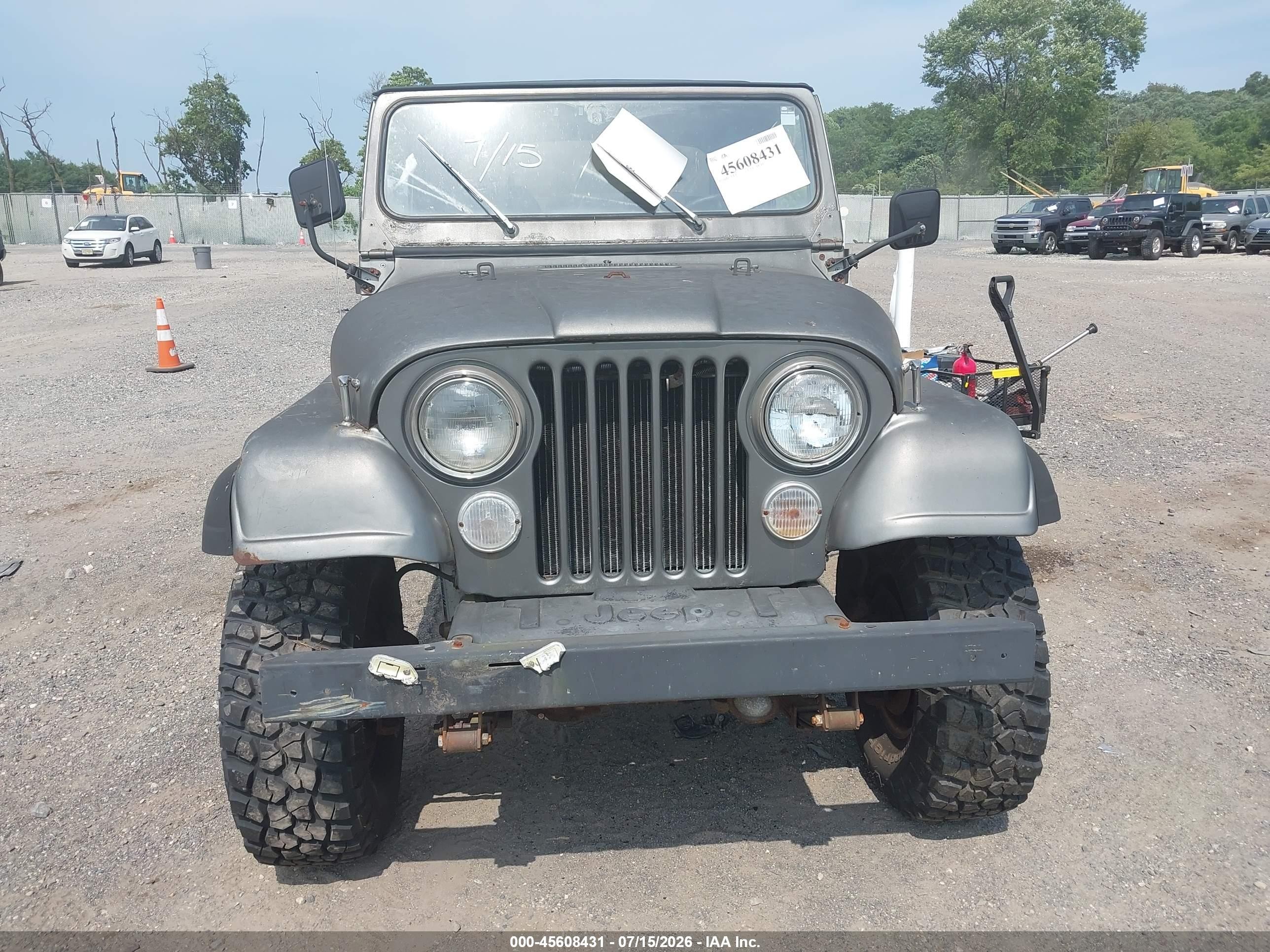 1986 Jeep Jeep Cj7 Gray vin: 1JCCM87E2GT065795