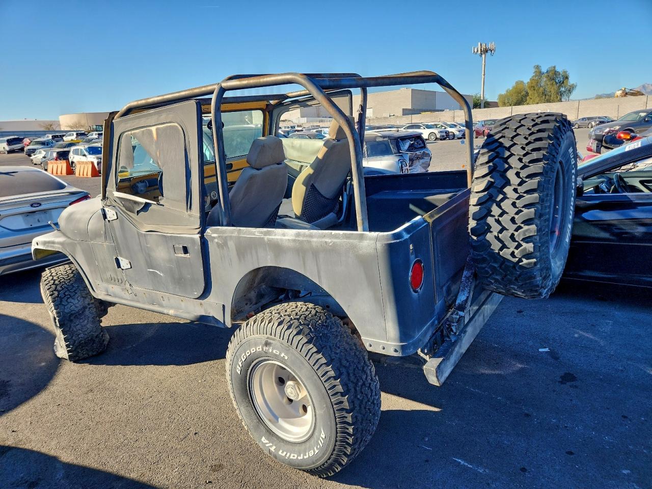 1985 Jeep Jeep Cj7 Gray vin: 1JCCM87E4FT059219