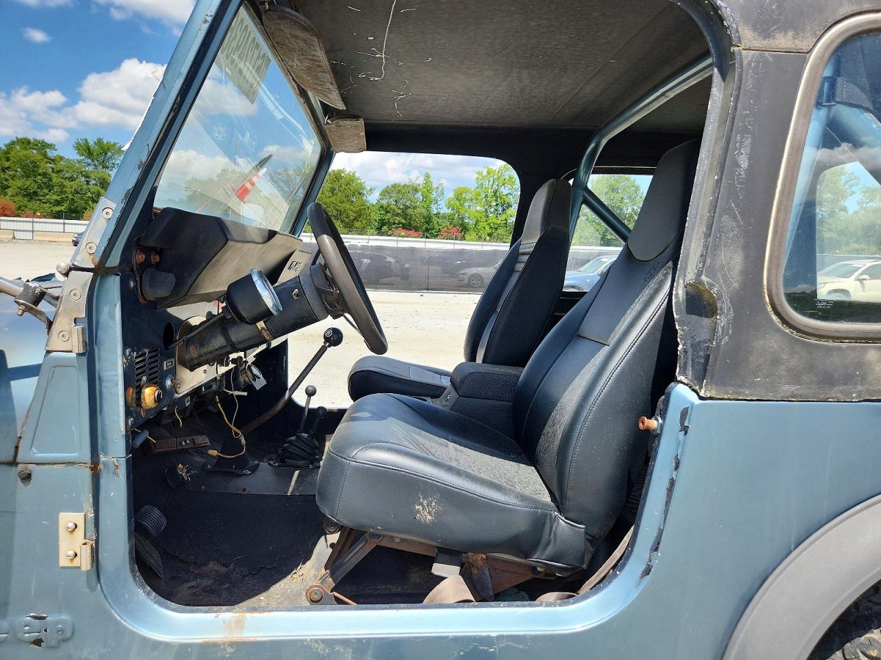 1981 Jeep Jeep Cj7 Blue vin: 1JCCM87EXBT027871