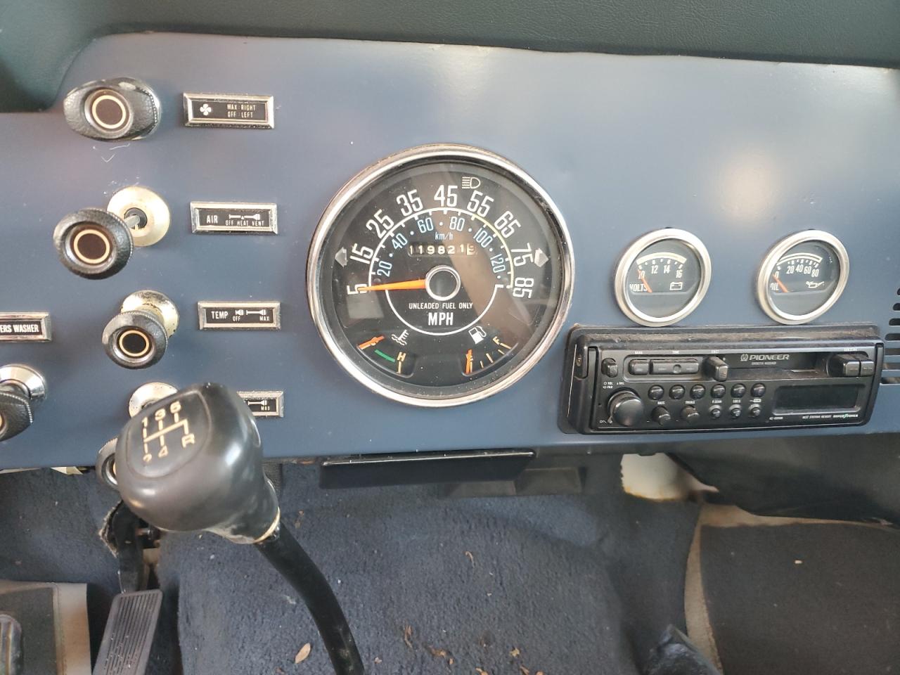 1982 Jeep Jeep Cj7 White vin: 1JCCN87E8CT025308