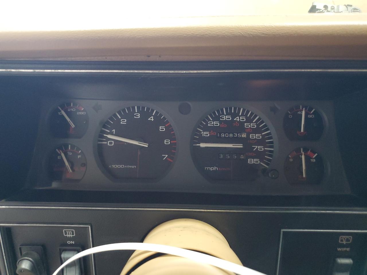 1988 Jeep Cherokee Pioneer Gold vin: 1JCML7821JT109315