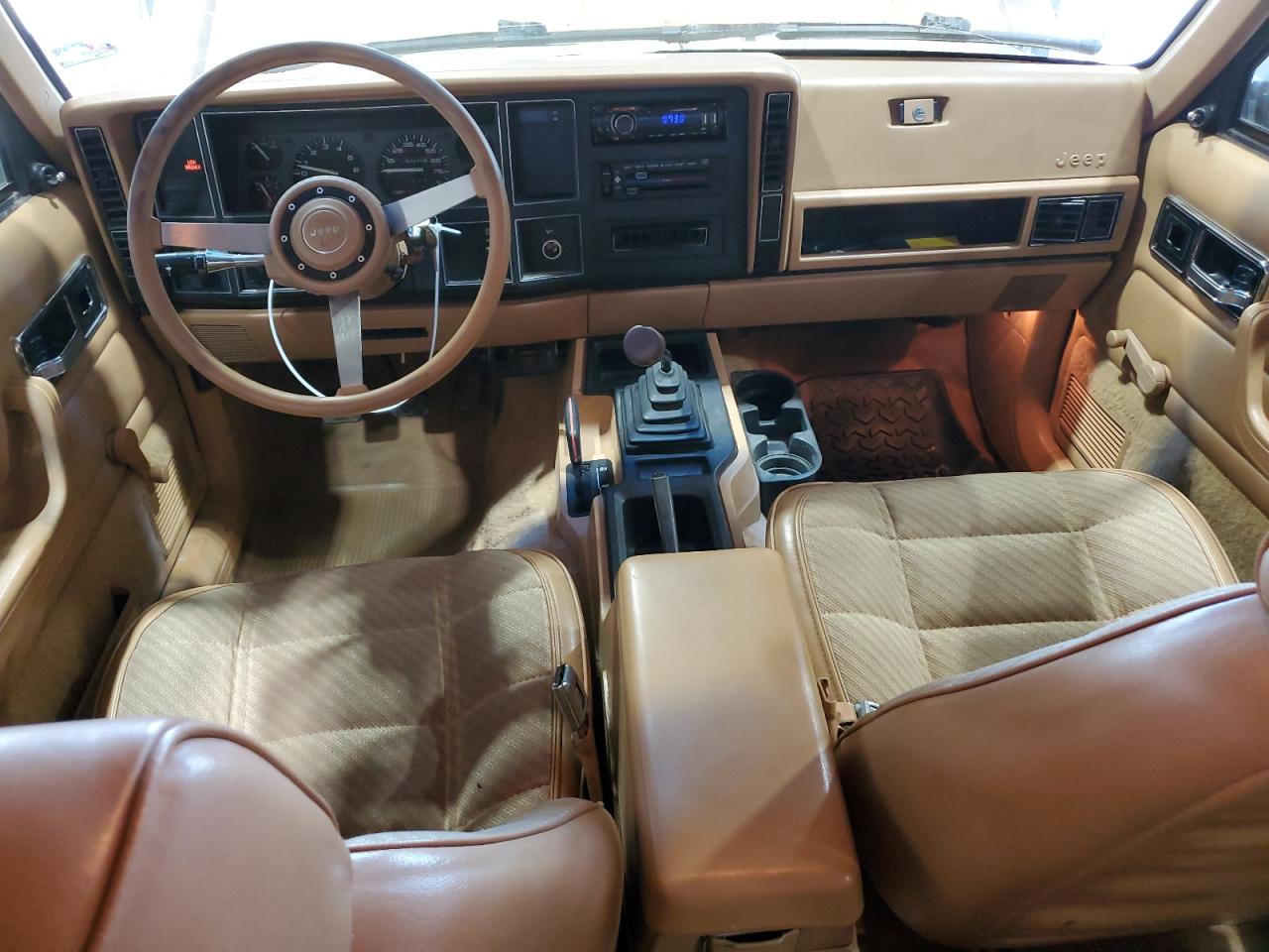 1988 Jeep Cherokee Pioneer Gold vin: 1JCML7821JT109315
