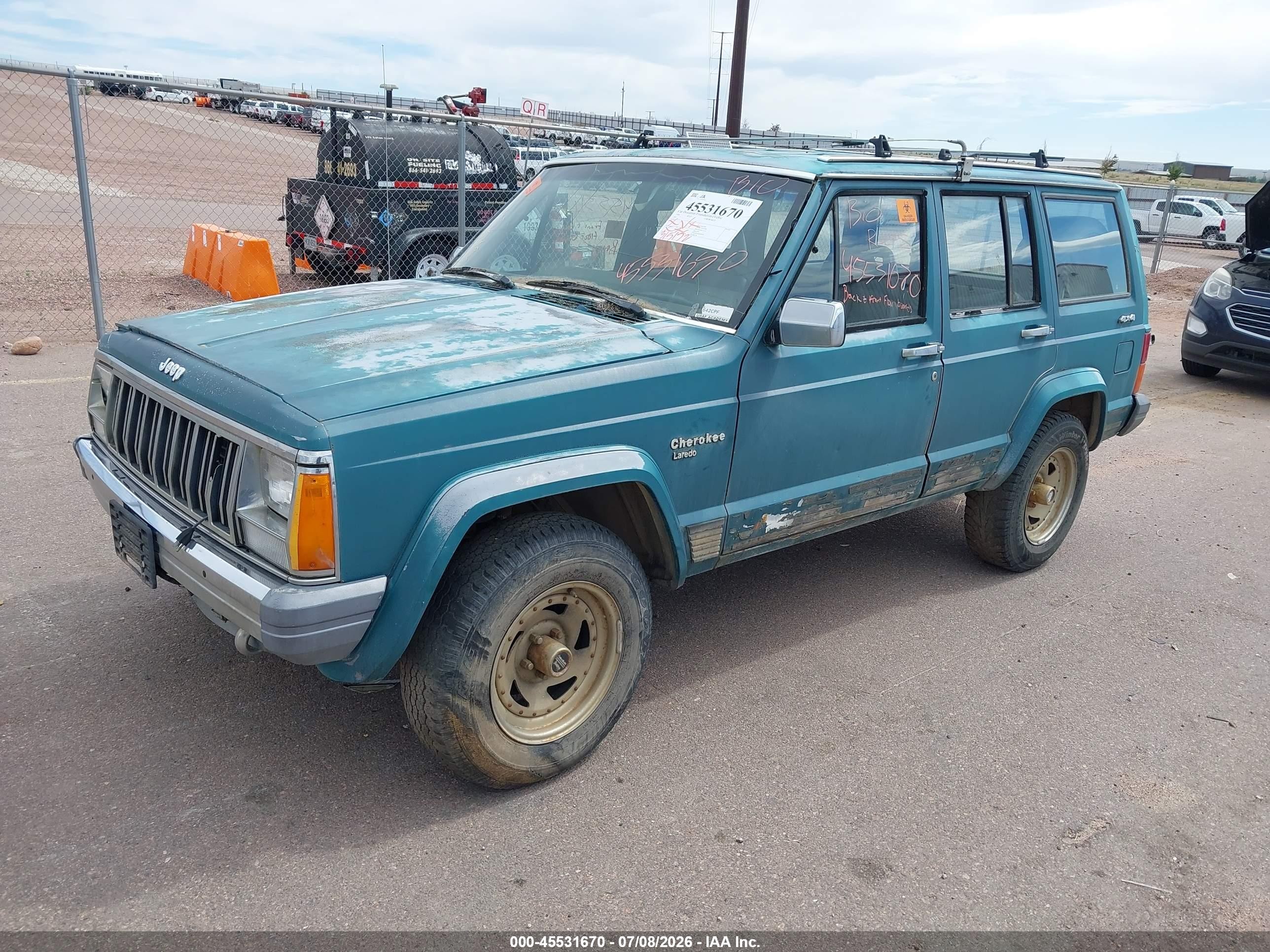 1988 Jeep Cherokee Laredo Green vin: 1JCML784XJT062755