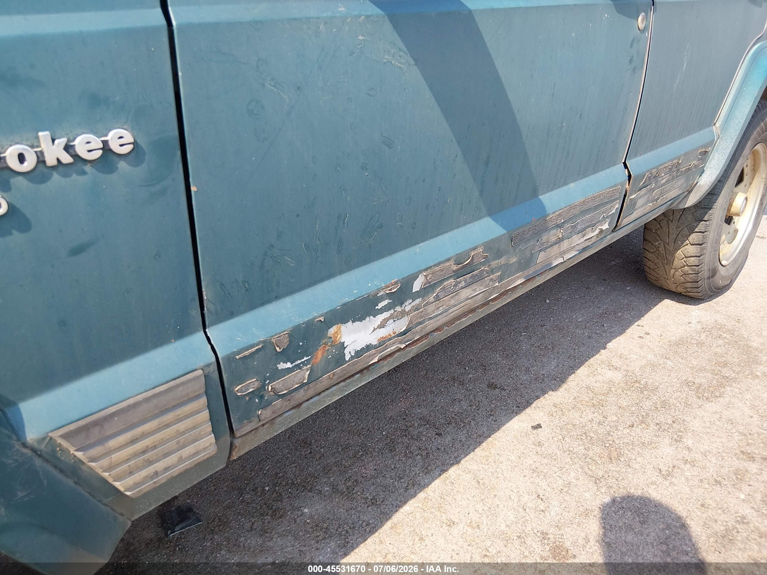 1988 Jeep Cherokee Laredo Green vin: 1JCML784XJT062755