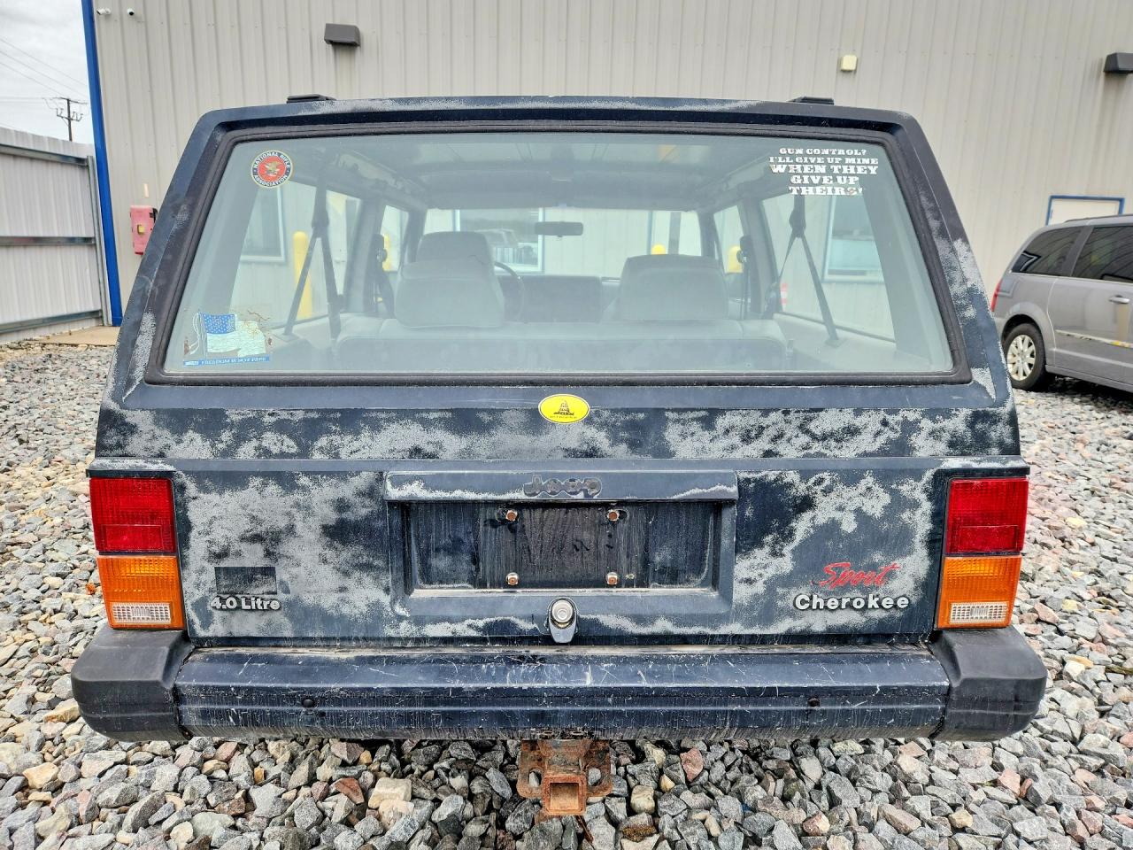 1988 Jeep Cherokee Black vin: 1JCMW7317JT223633