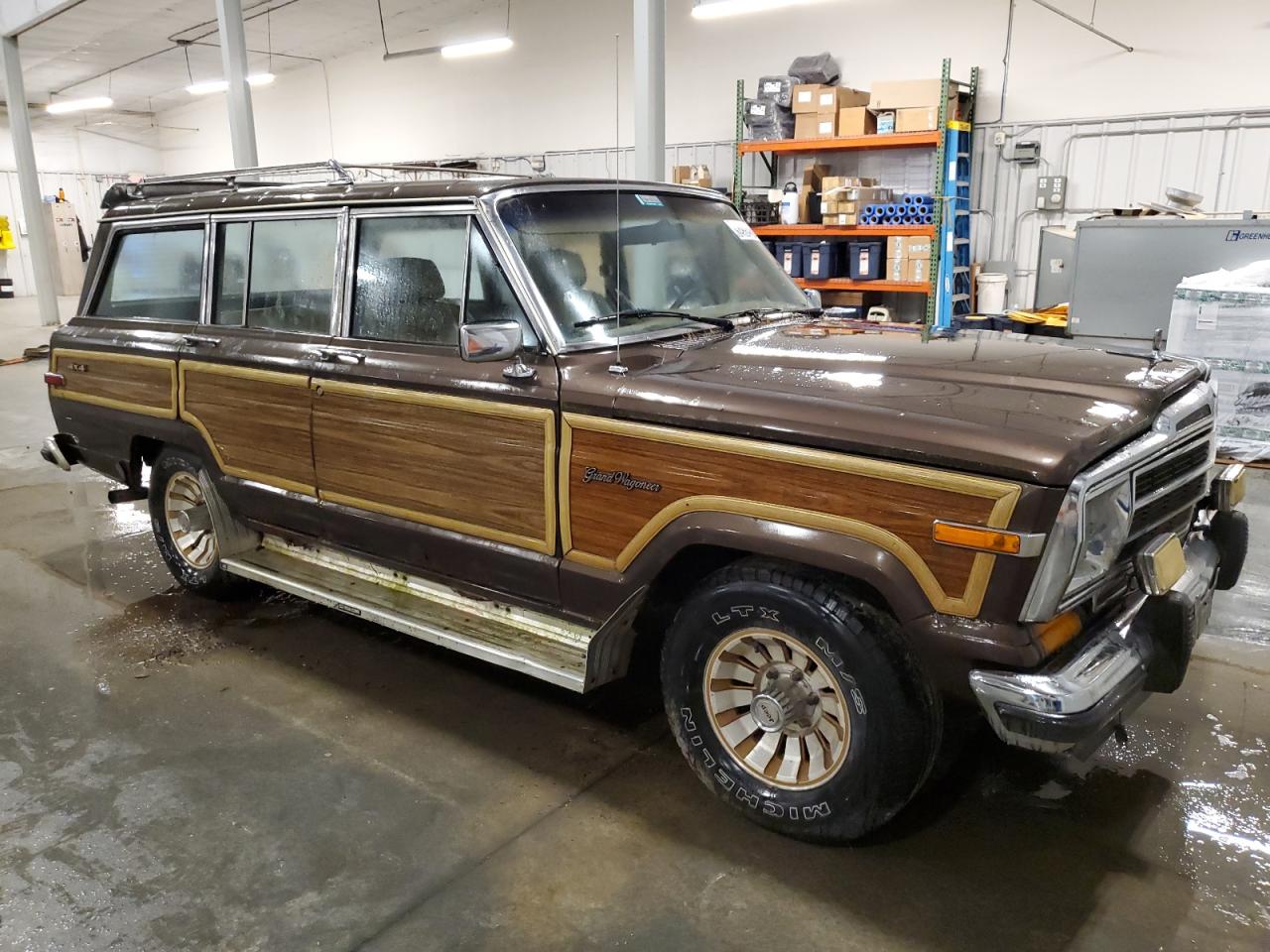 1987 Jeep Grand Wagoneer Brown vin: 1JCNJ15U0HT003672