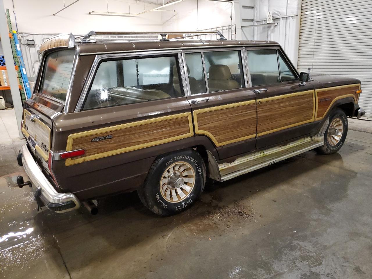 1987 Jeep Grand Wagoneer Brown vin: 1JCNJ15U0HT003672