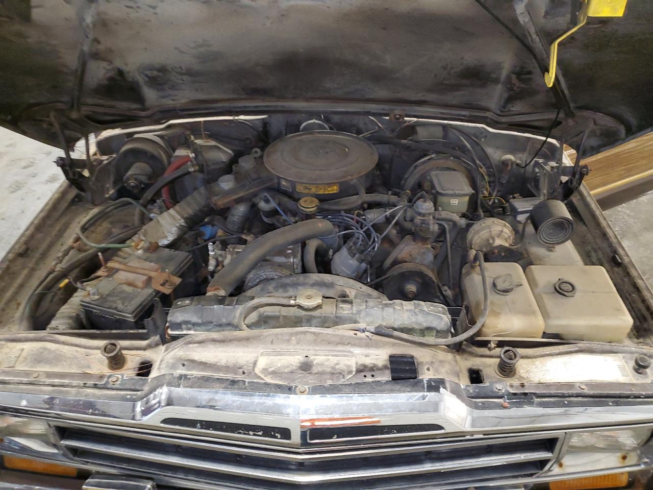 1987 Jeep Grand Wagoneer Brown vin: 1JCNJ15U0HT003672