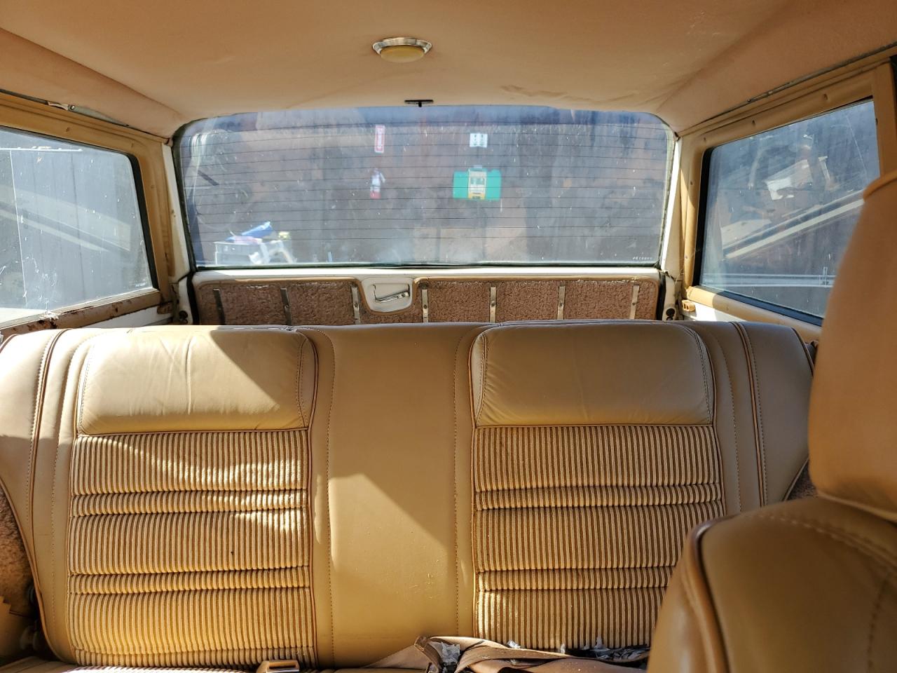 1987 Jeep Grand Wagoneer Белый vin: 1JCNJ15U4HT054494