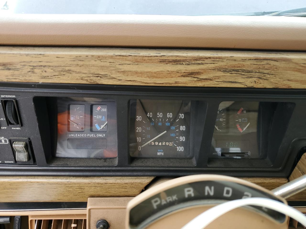 1987 Jeep Grand Wagoneer Two Tone vin: 1JCNJ15UXHT043452