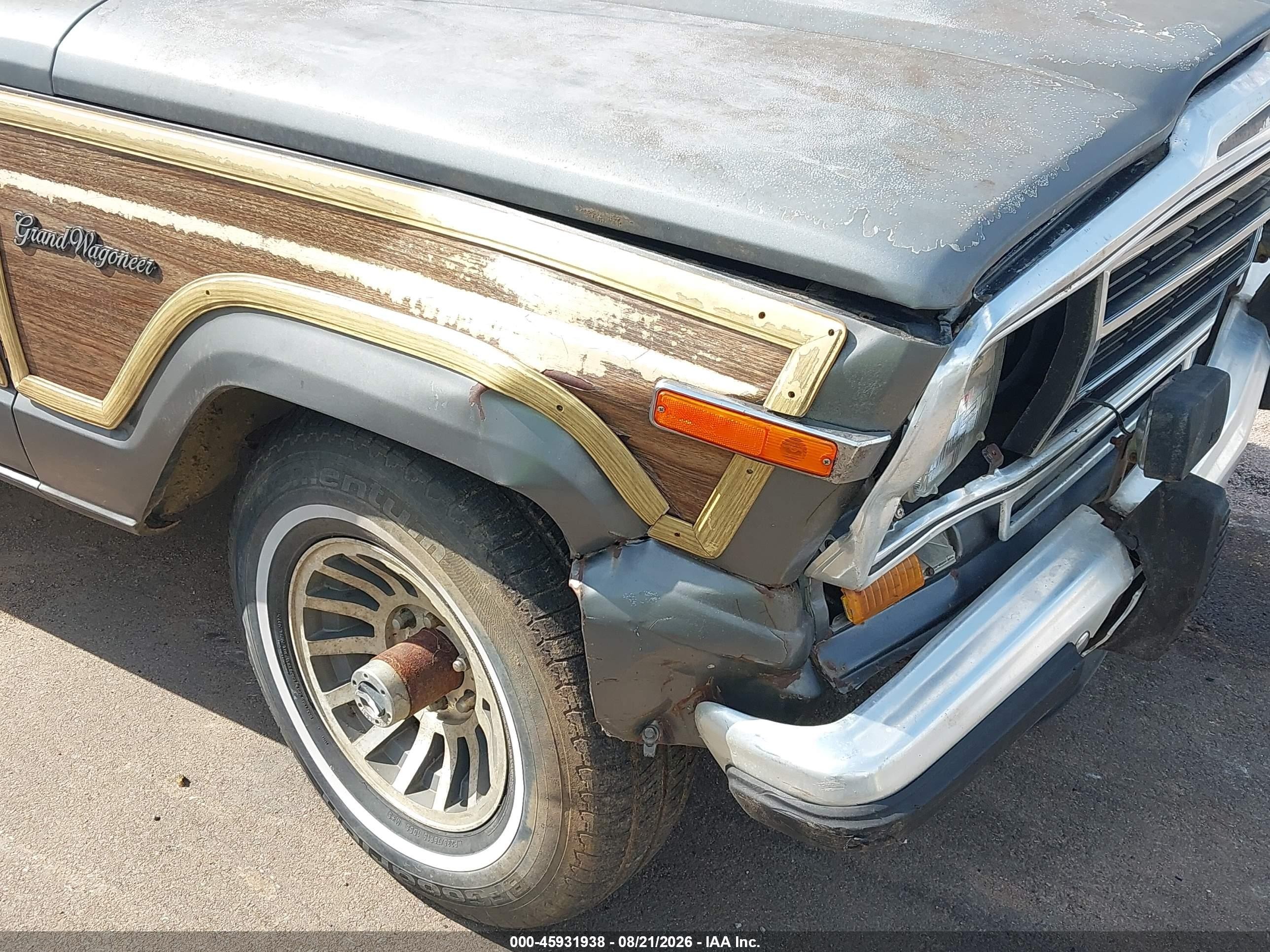 1988 Jeep Grand Wagoneer   Gray vin: 1JCNJ15UXJT241924