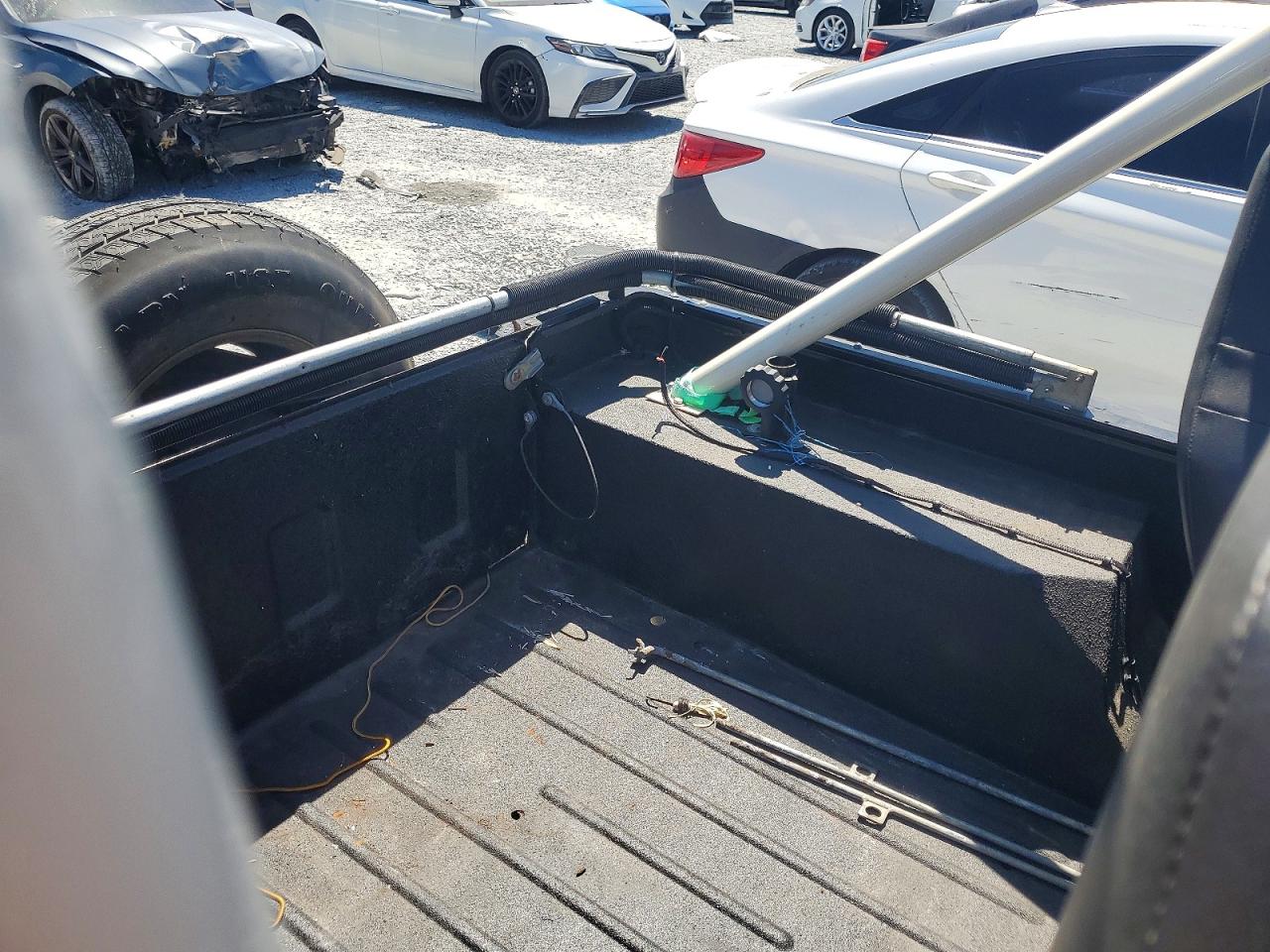 1985 Jeep Jeep Cj7 Белый vin: 1JCUM87A4FT065622