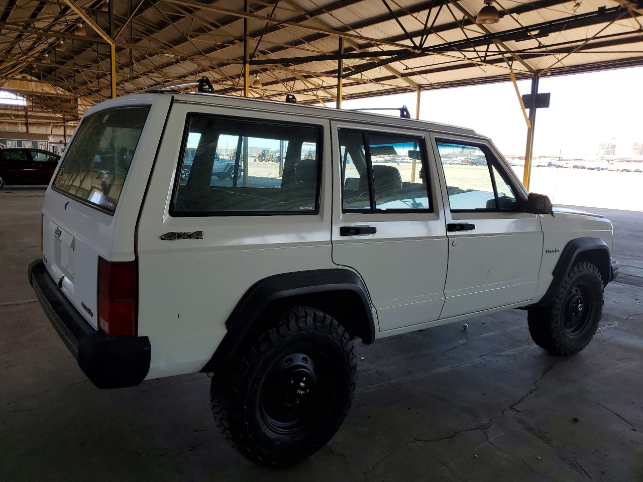 1986 Jeep Cherokee Beige vin: 1JCWL7812GT152408