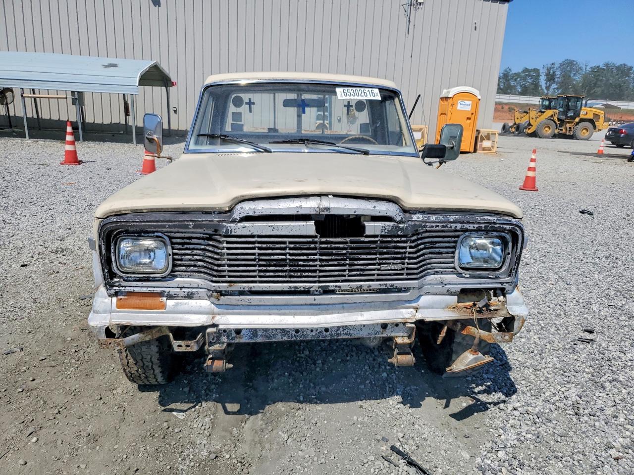 1984 Jeep Jeep Truck J10 Tan vin: 1JTCM26N9ET040503