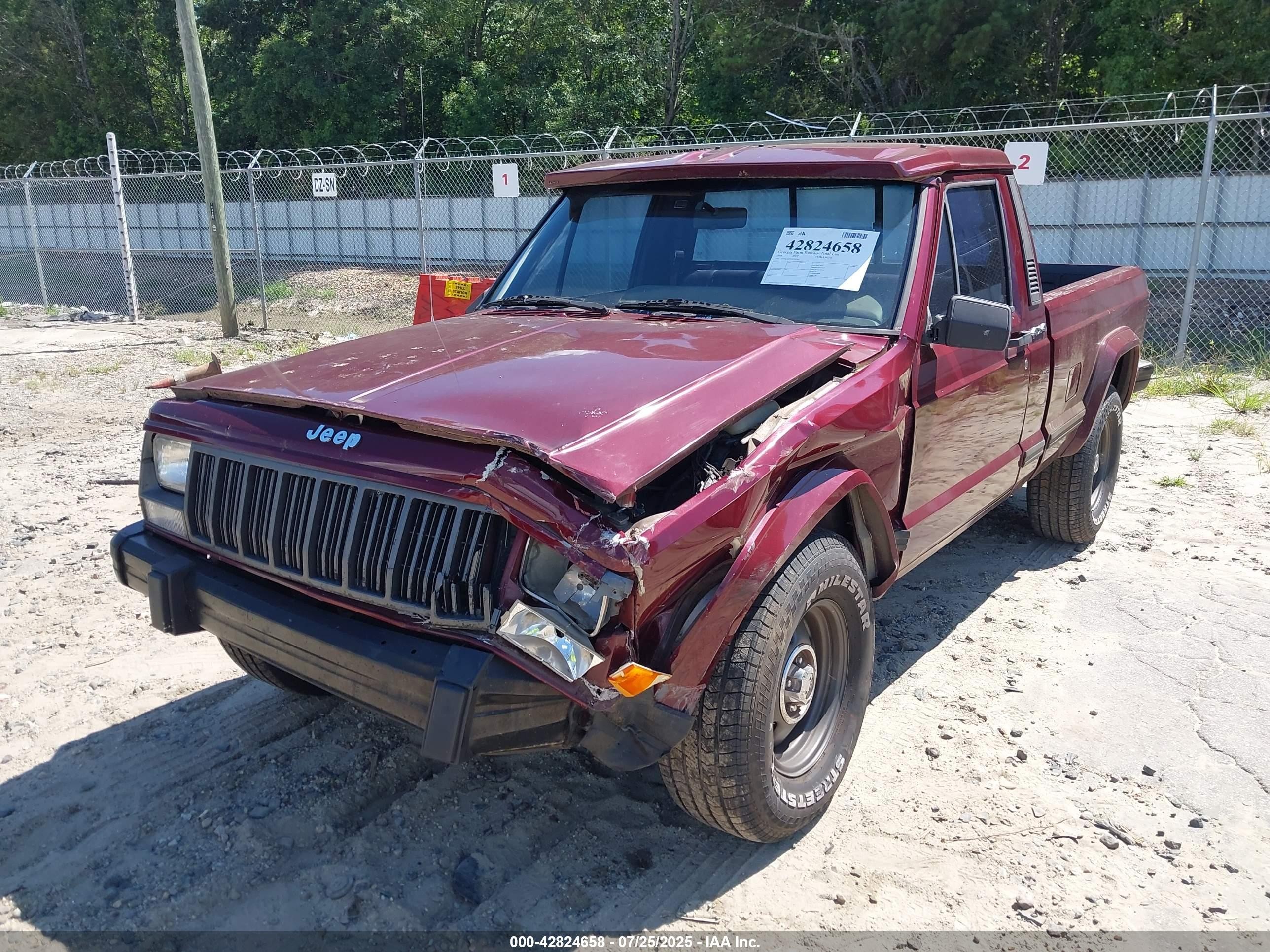 1988 Jeep Comanche Pioneer Burgundy vin: 1JTML63P3JT230344