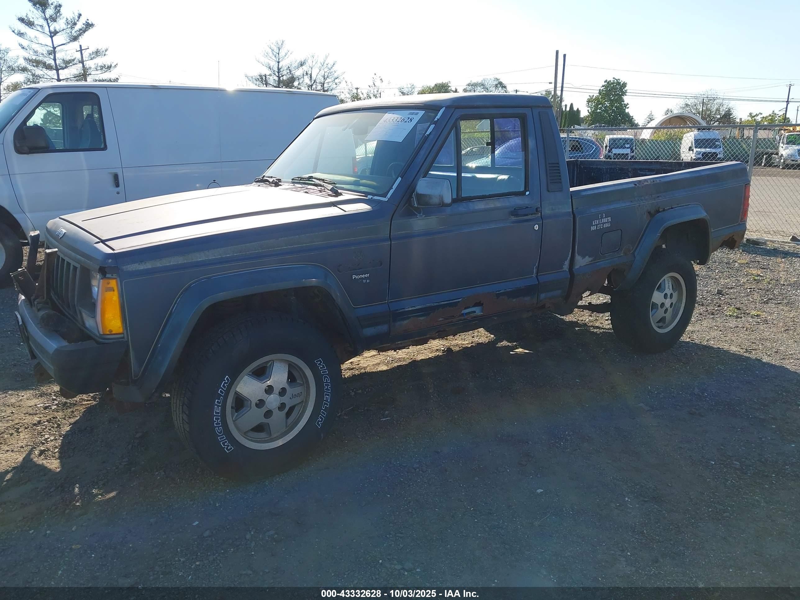 1988 Jeep Comanche Pioneer Gray vin: 1JTML63P3JT255969