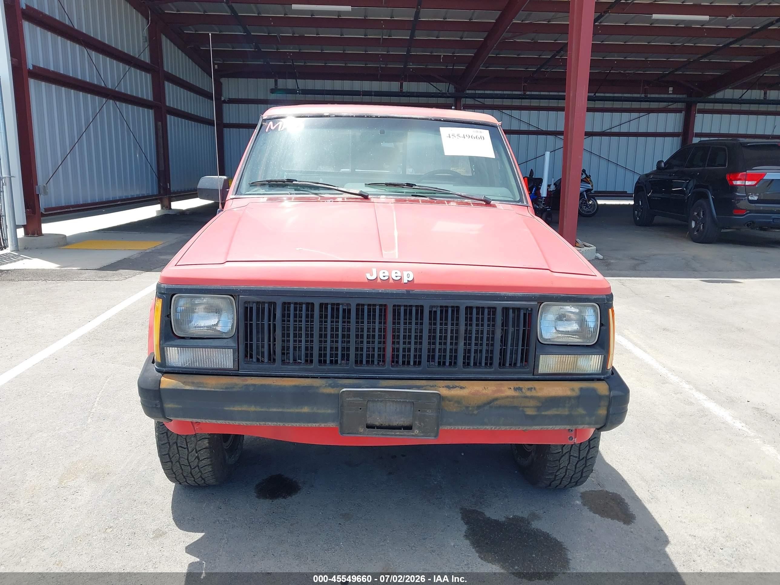 1988 Jeep Comanche Pioneer Red vin: 1JTML65PXJT085736