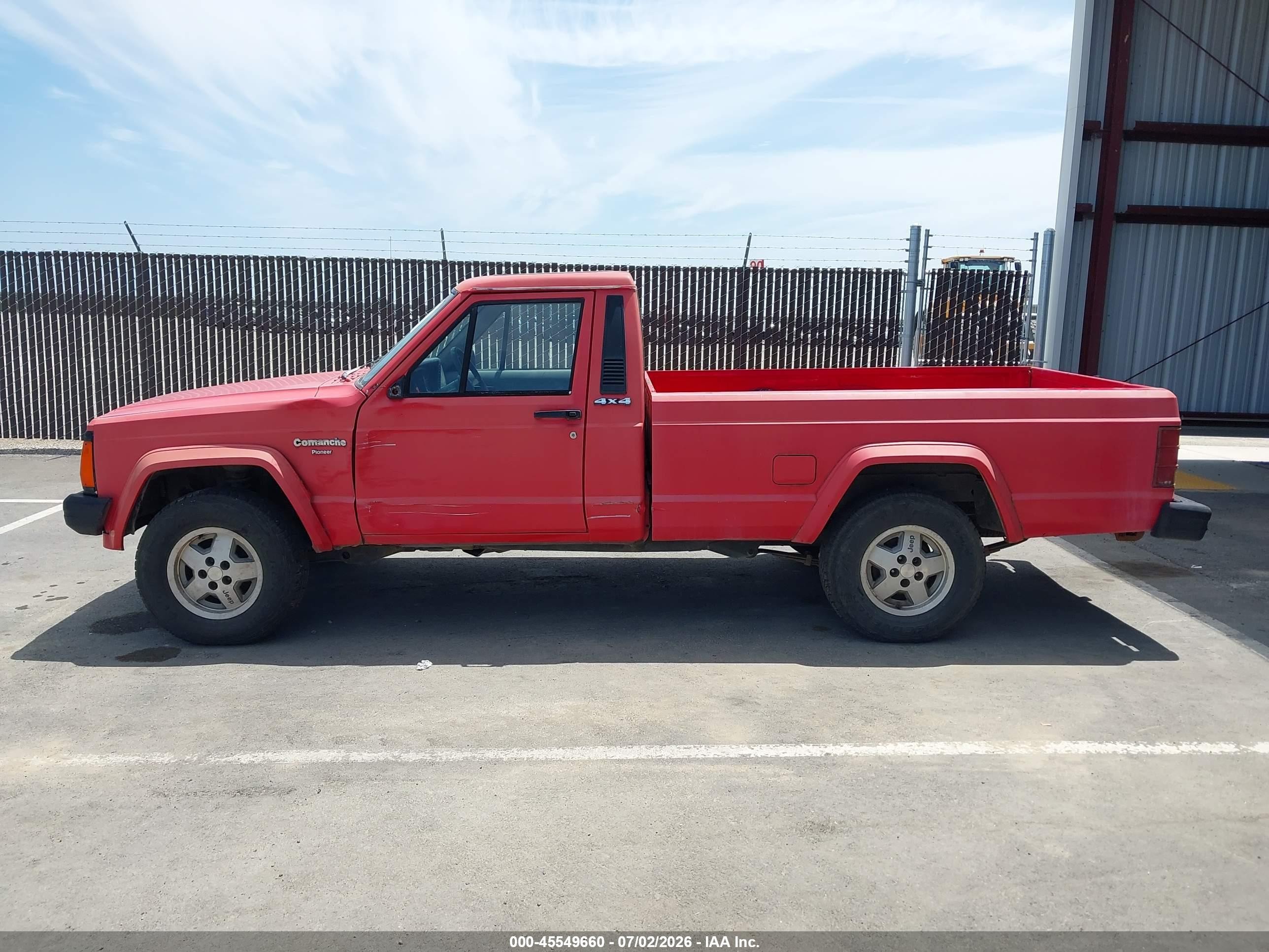 1988 Jeep Comanche Pioneer Red vin: 1JTML65PXJT085736
