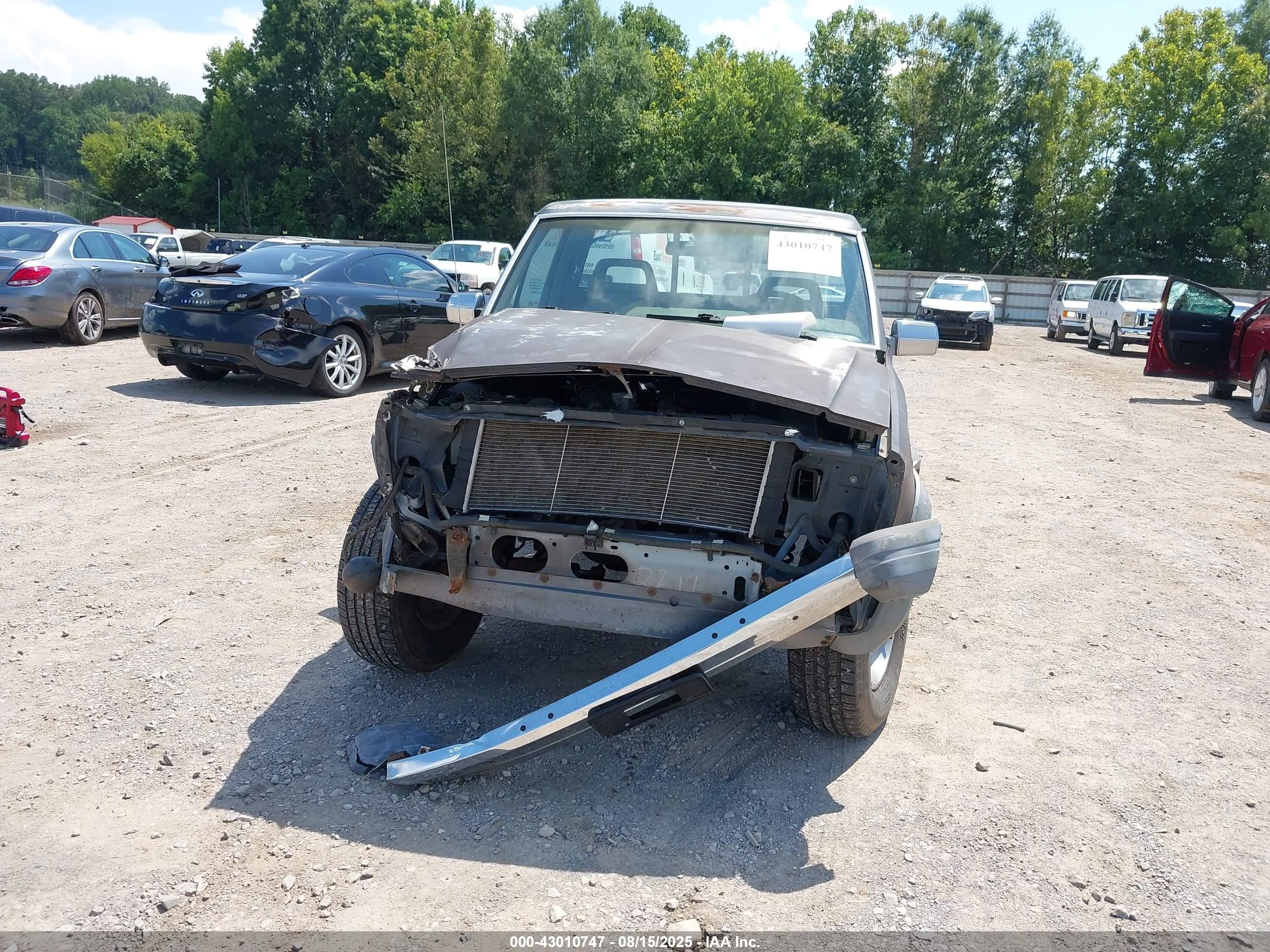 1988 Jeep Comanche Laredo Gray vin: 1JTML65T3JT245923