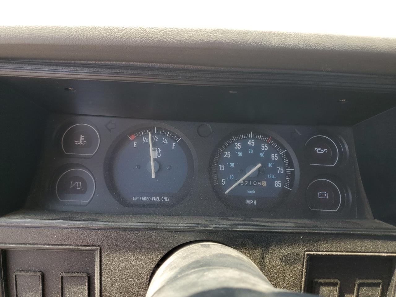 1988 Jeep Comanche White vin: 1JTMW641XJT005145