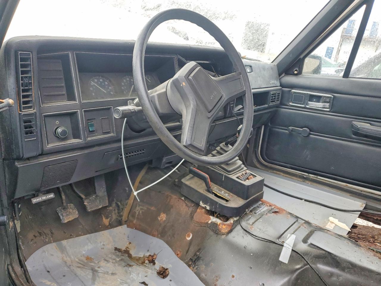 1986 Jeep Comanche Custom Silver vin: 1JTWL6517GT185211
