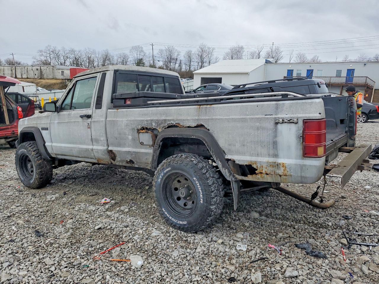 1986 Jeep Comanche Custom Silver vin: 1JTWL6517GT185211