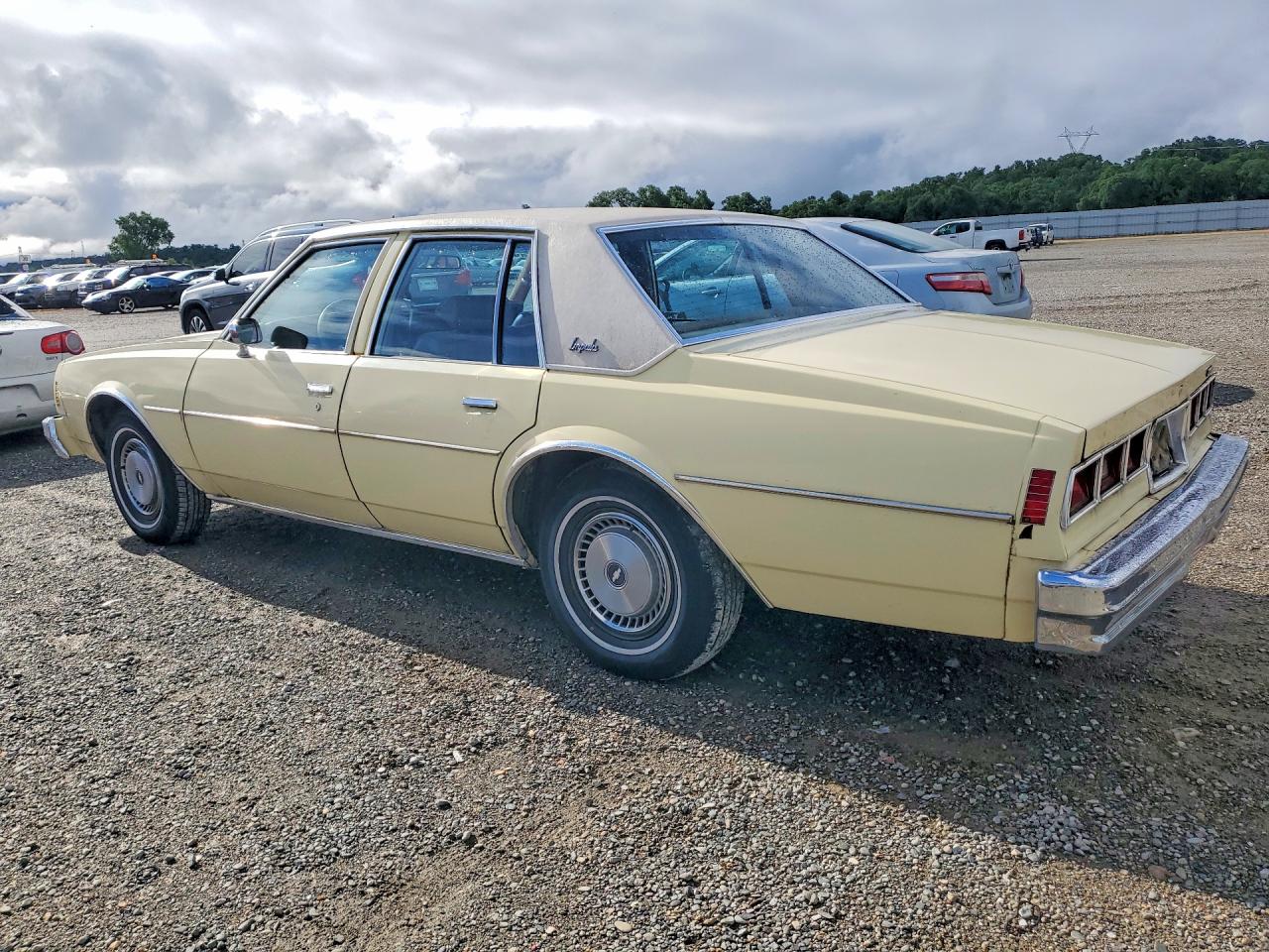 1979 Chev Impala Желтый vin: 1L69G9C116557