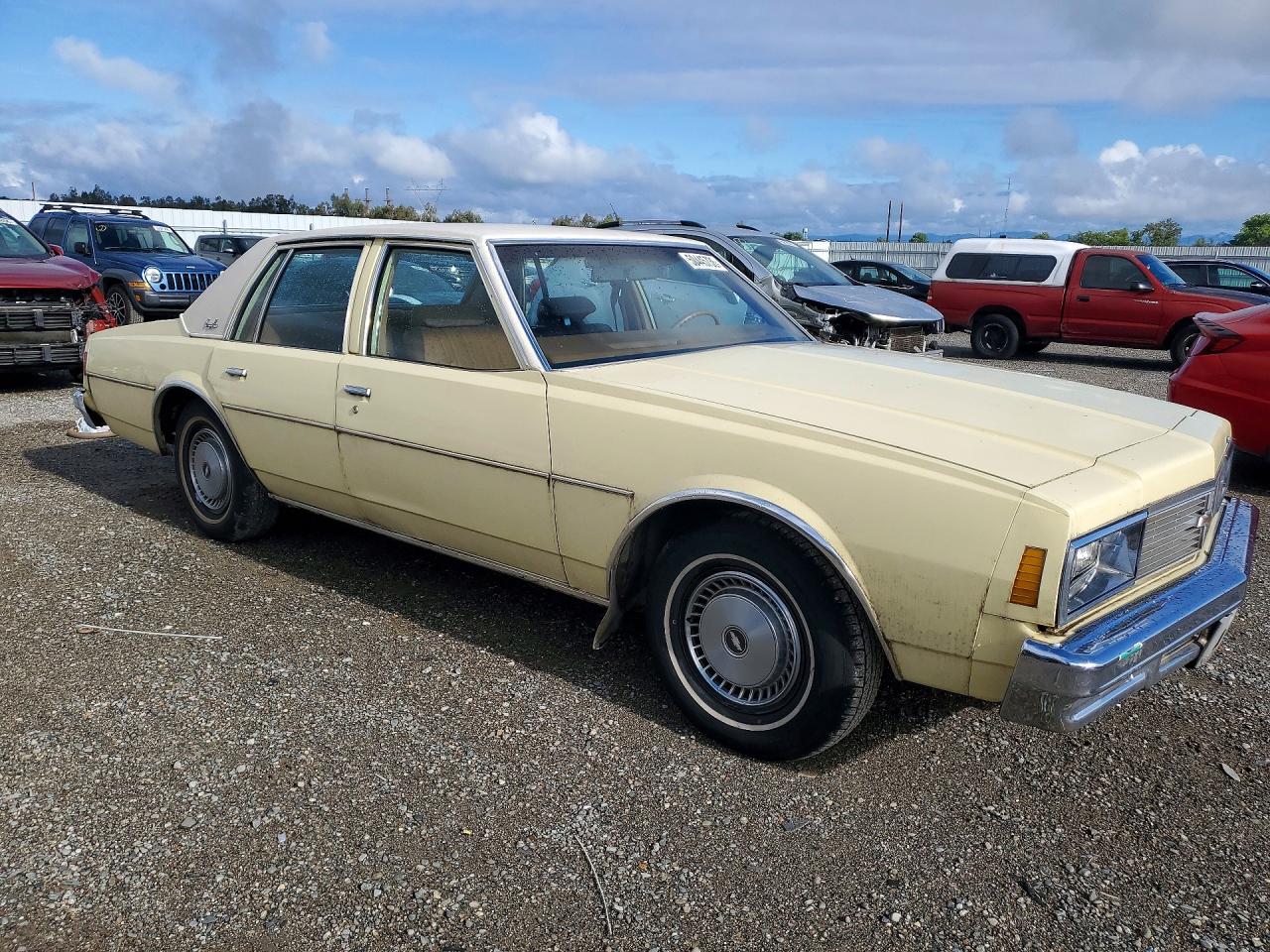 1979 Chev Impala Желтый vin: 1L69G9C116557