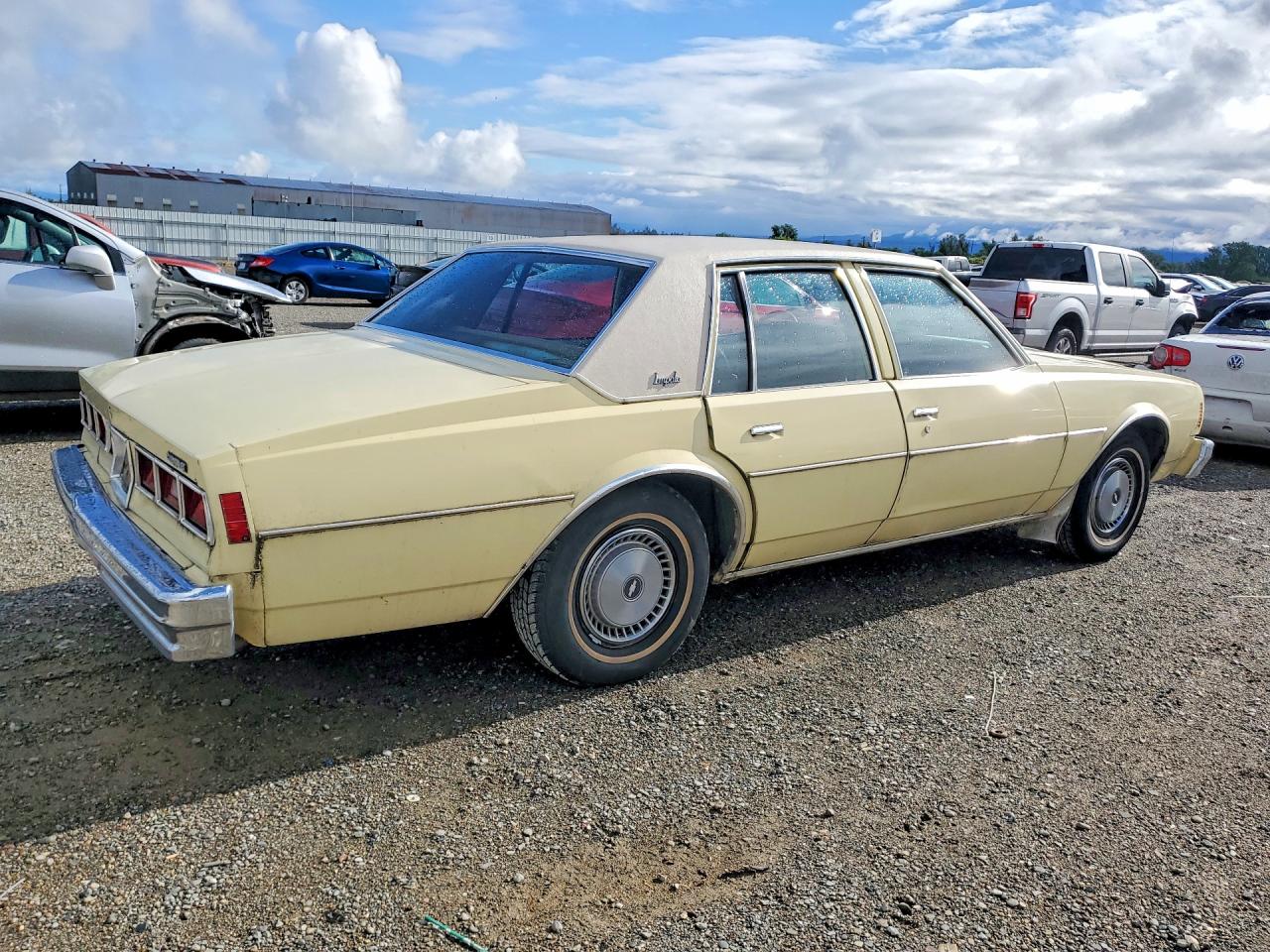 1979 Chev Impala Желтый vin: 1L69G9C116557