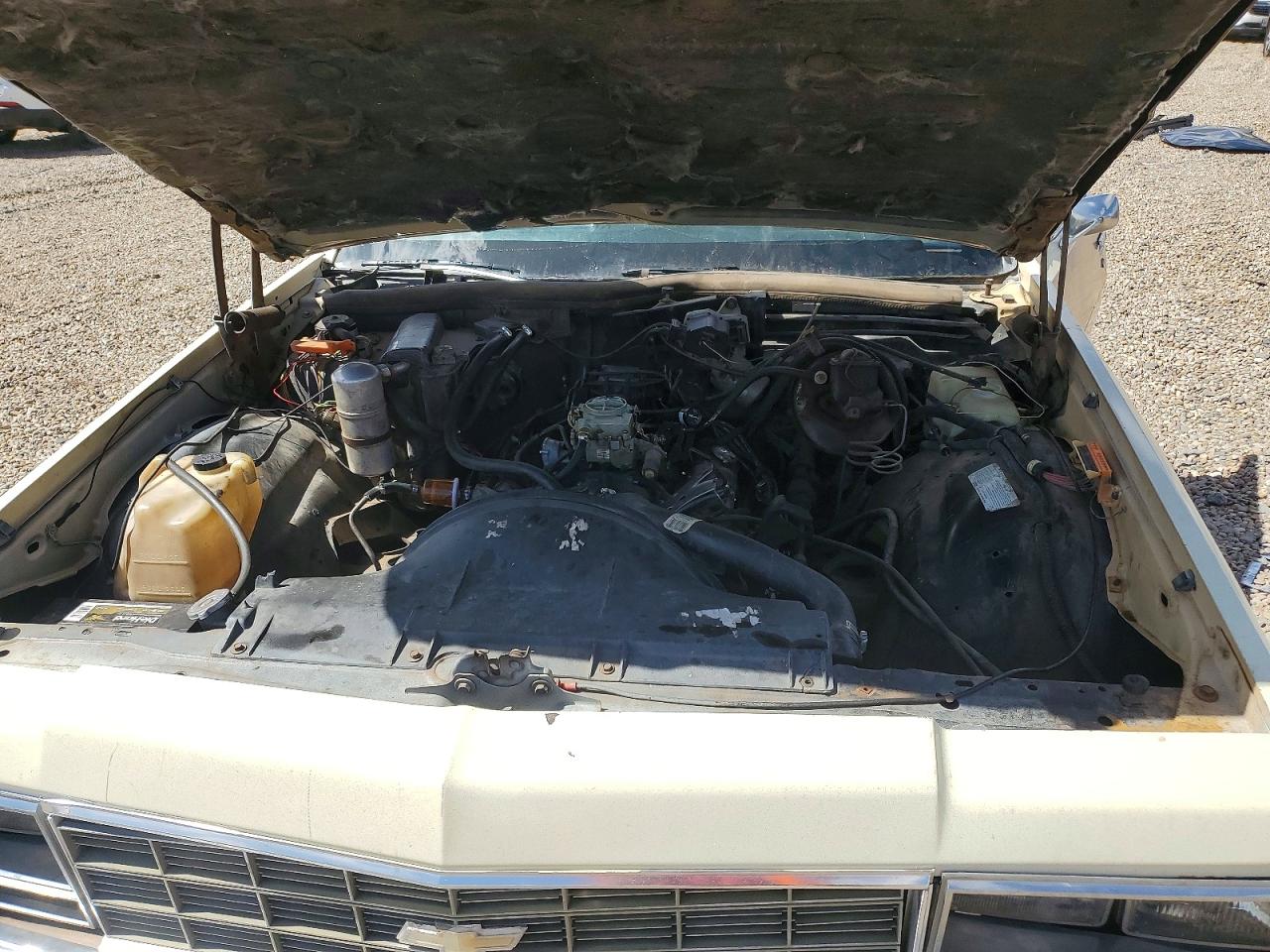 1977 Chevrolet Impala 4d Tan vin: 1L69U7S269079