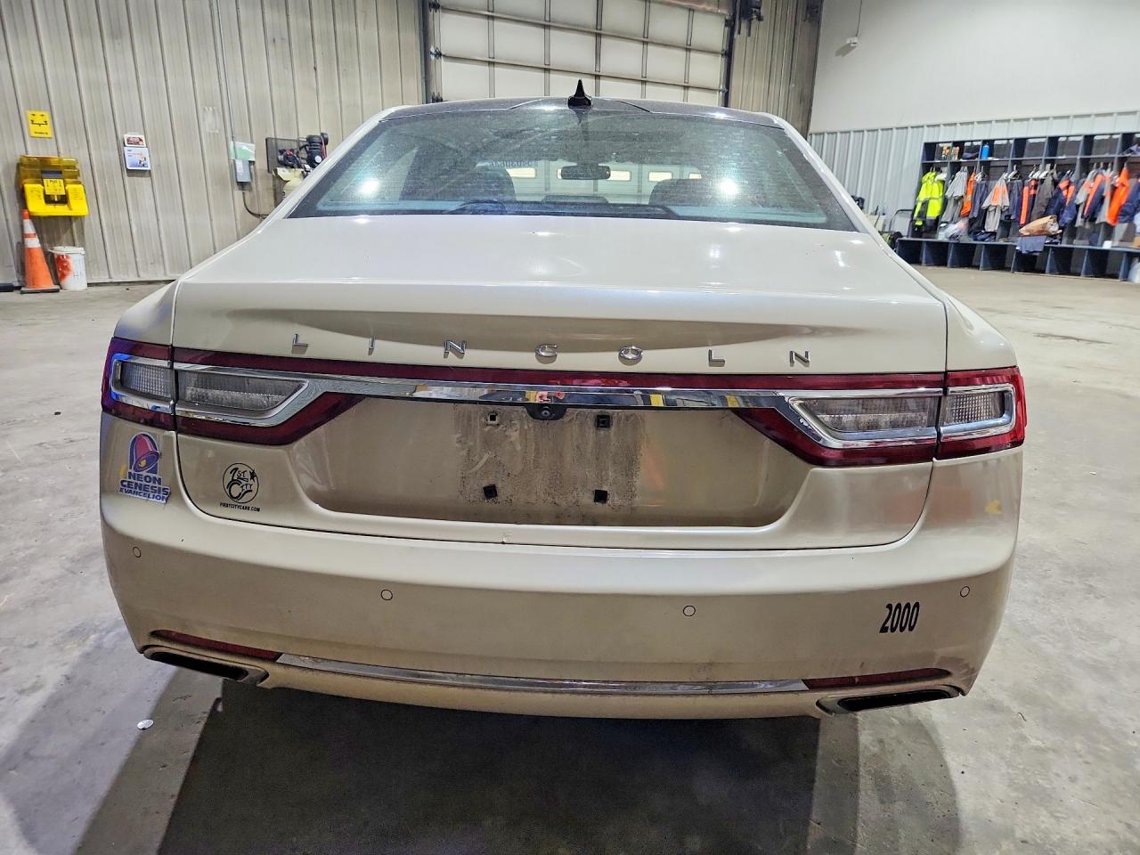 2018 Lincoln Continental Reserve Cream vin: 1LN6L9NP5J5602307