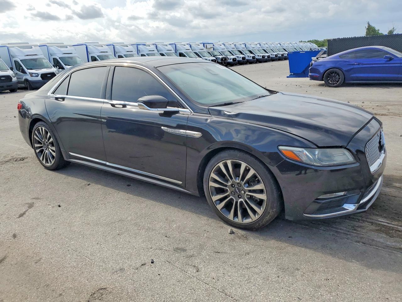 2017 Lincoln Continental Reserve Black vin: 1LN6L9RP8H5601348