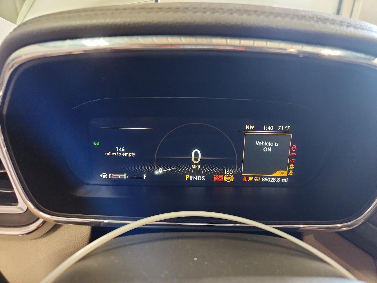 2018 Lincoln Continental Select Серебряный vin: 1LN6L9TKXJ5601855