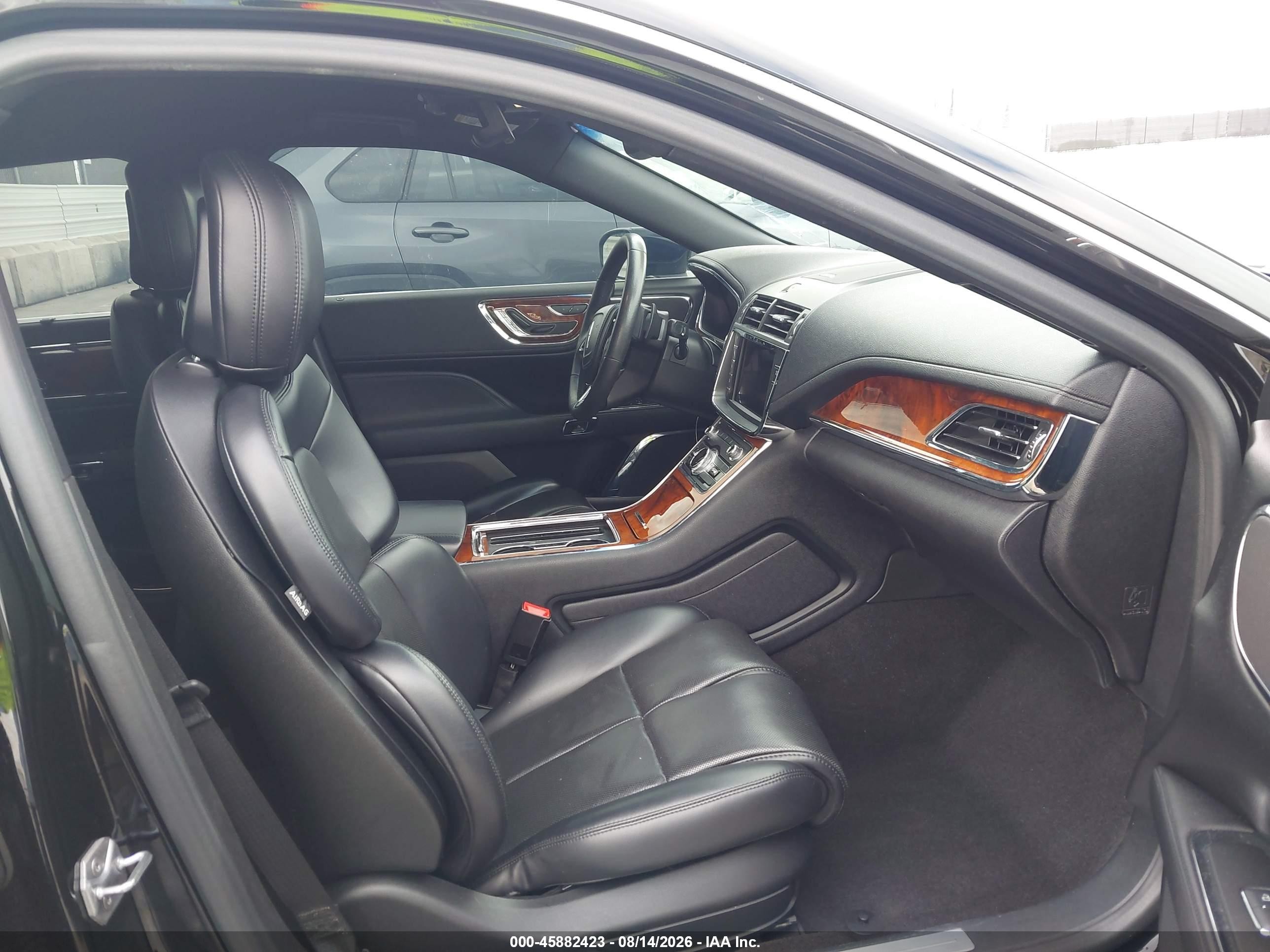 2020 Lincoln Continental Livery Black vin: 1LN6L9UK1L5608761