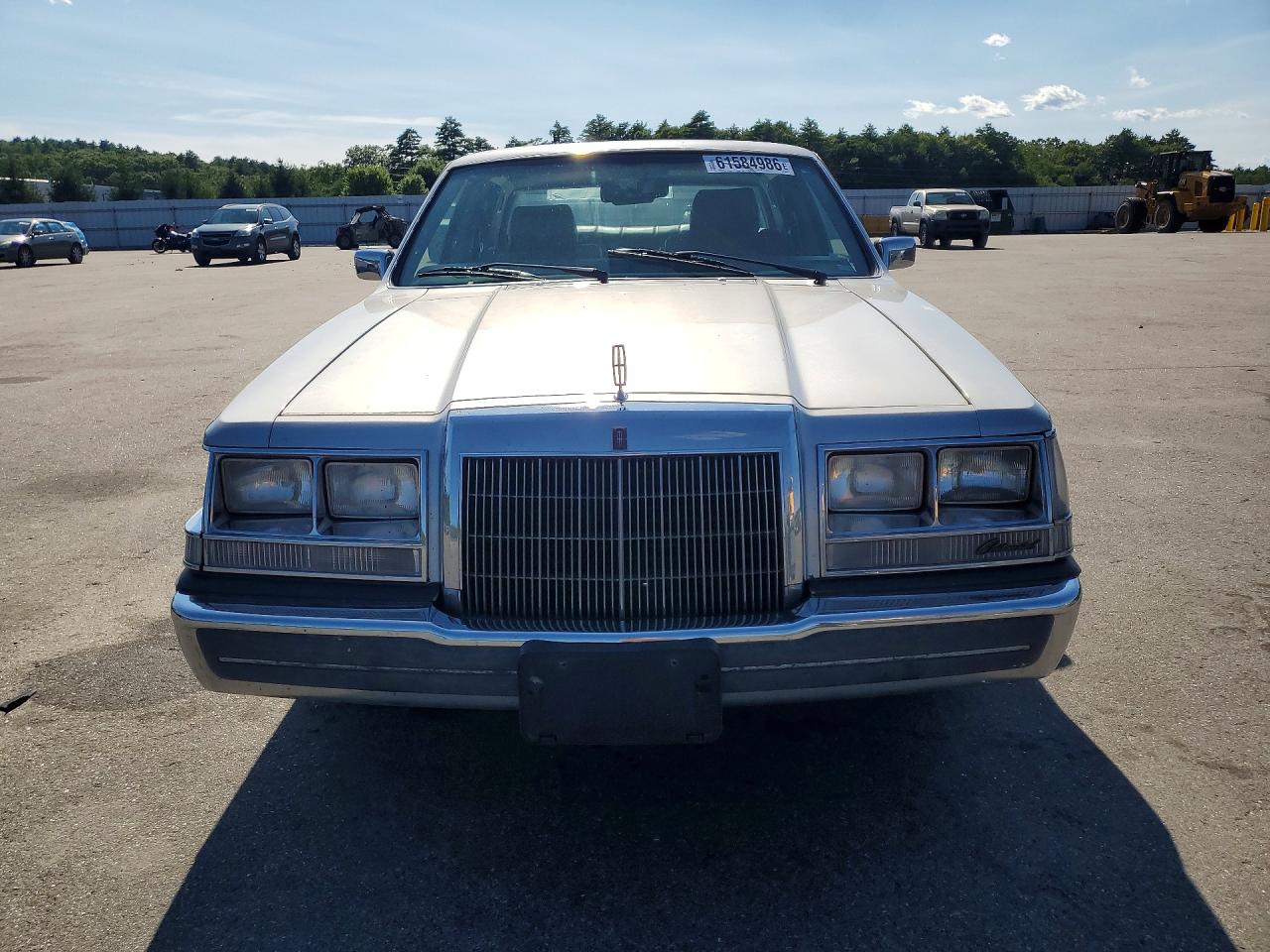 1986 Lincoln Continental Silver vin: 1LNBP97F4GY661444