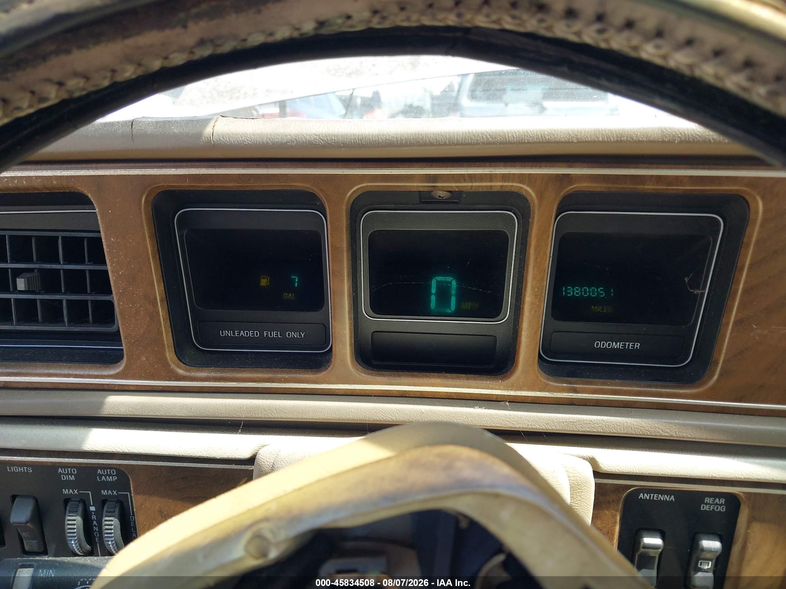 1986 Lincoln Mark Vii   Золотой vin: 1LNBP98F5GY755153