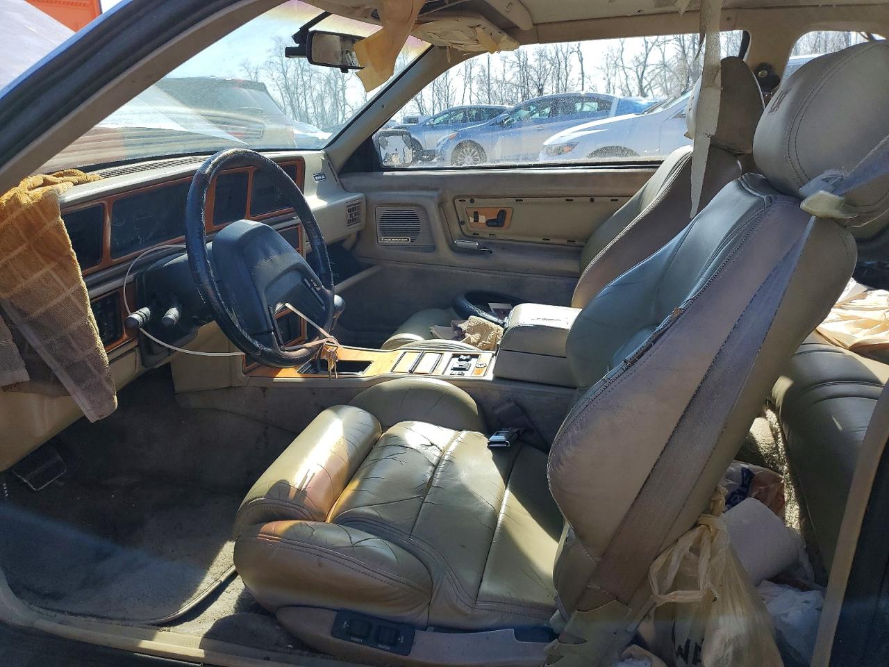 1986 Lincoln Continenta Blue vin: 1LNBP98M0GY730658
