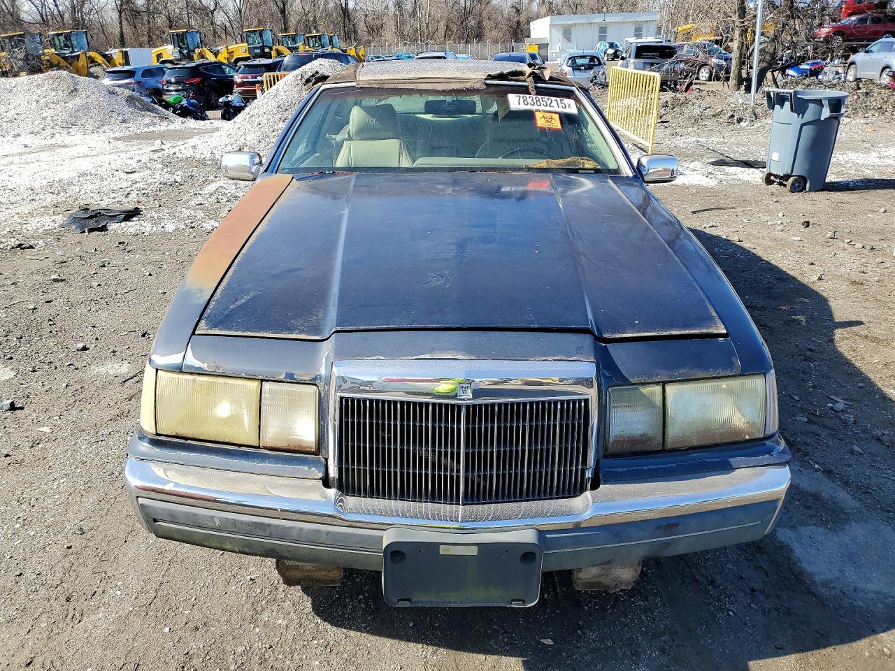 1986 Lincoln Continenta Blue vin: 1LNBP98M0GY730658