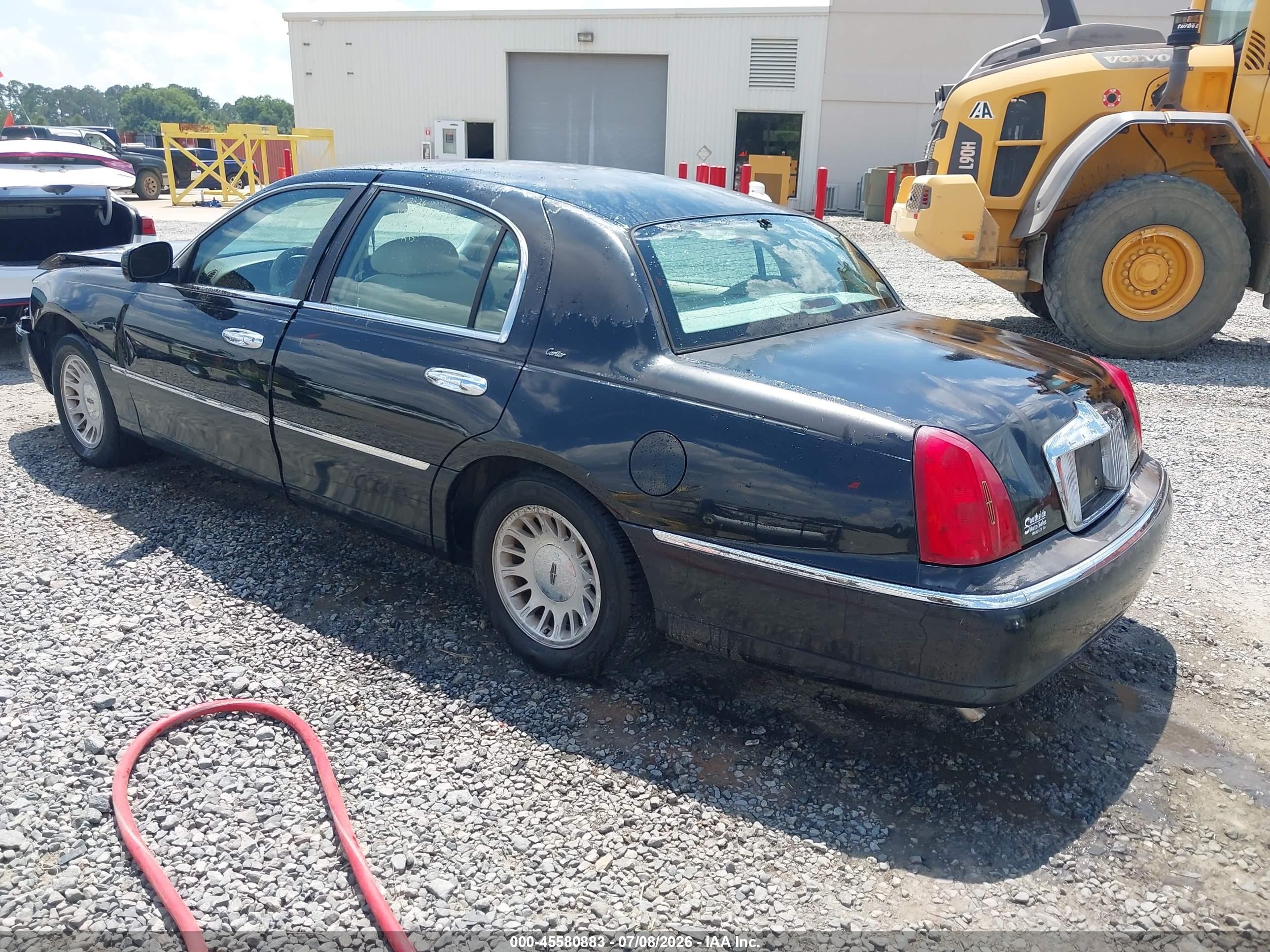 1998 Lincoln Town Car Cartier Black vin: 1LNFM83W6WY663804