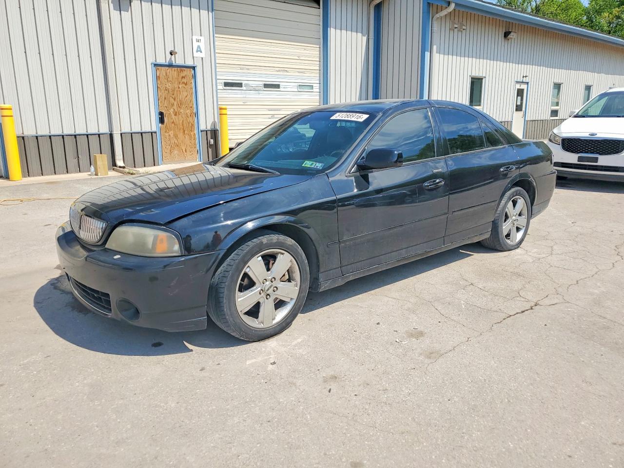 1LNFM87A26Y602299