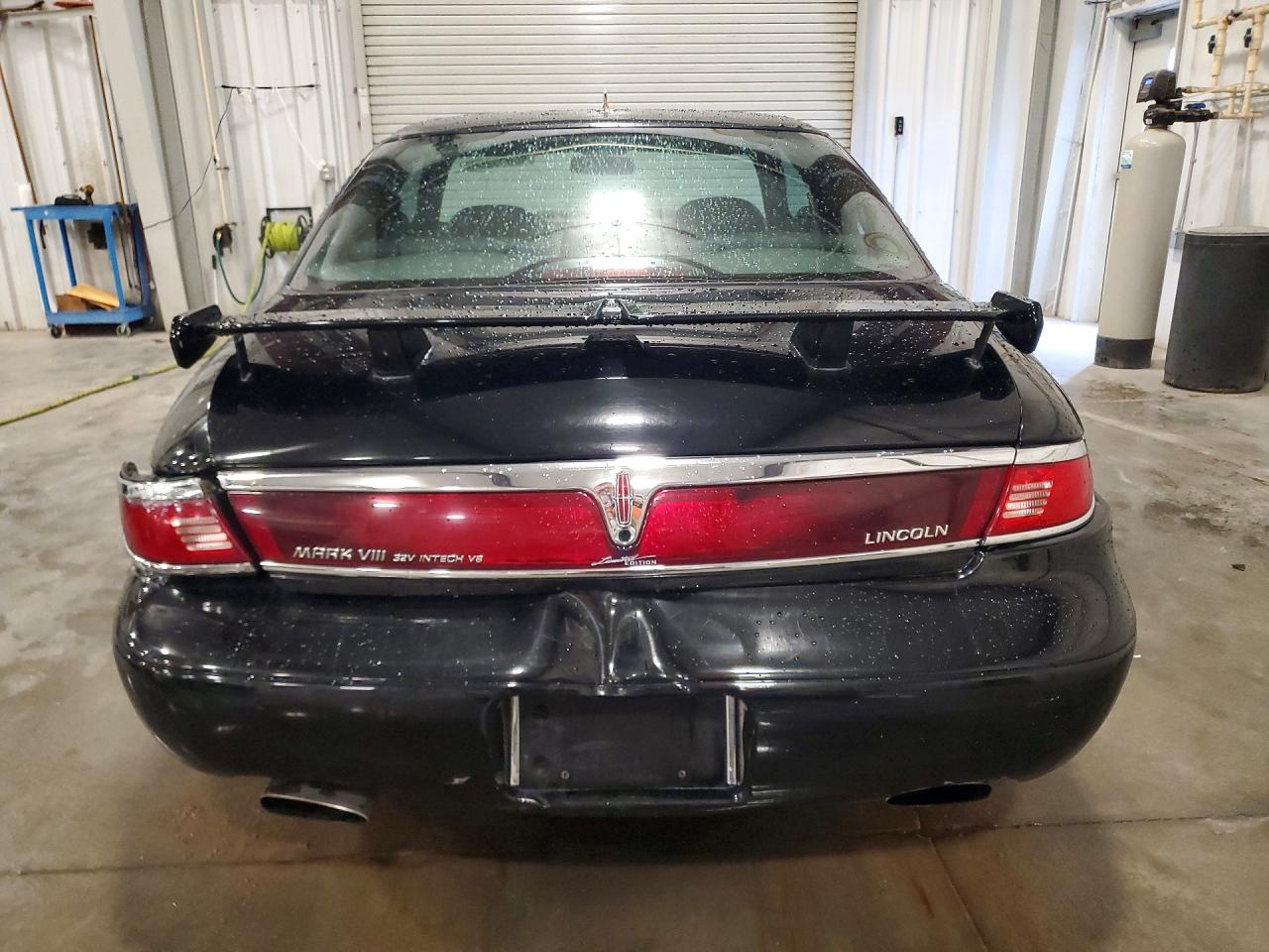 1998 Lincoln Mark Viii Black vin: 1LNFM91V2WY635501