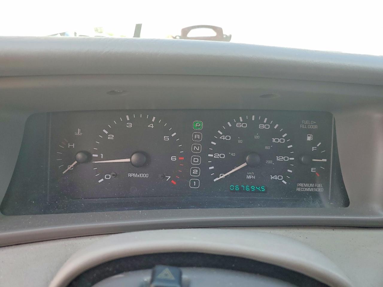 1998 Lincoln Mark Viii Silver vin: 1LNFM91V6WY606504
